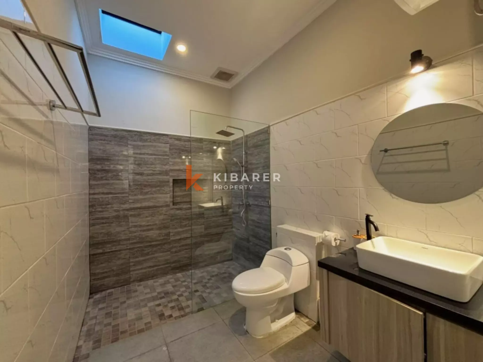 Your Private - Two Bedroom Garden Escape in Central Seminyak