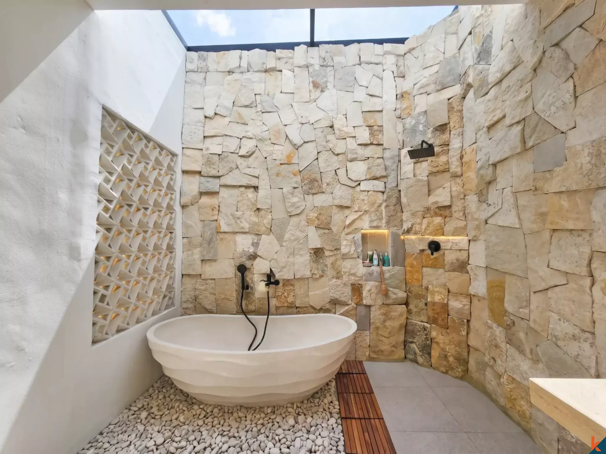 Charming brand new two bedroom leasehold villa in Balangan