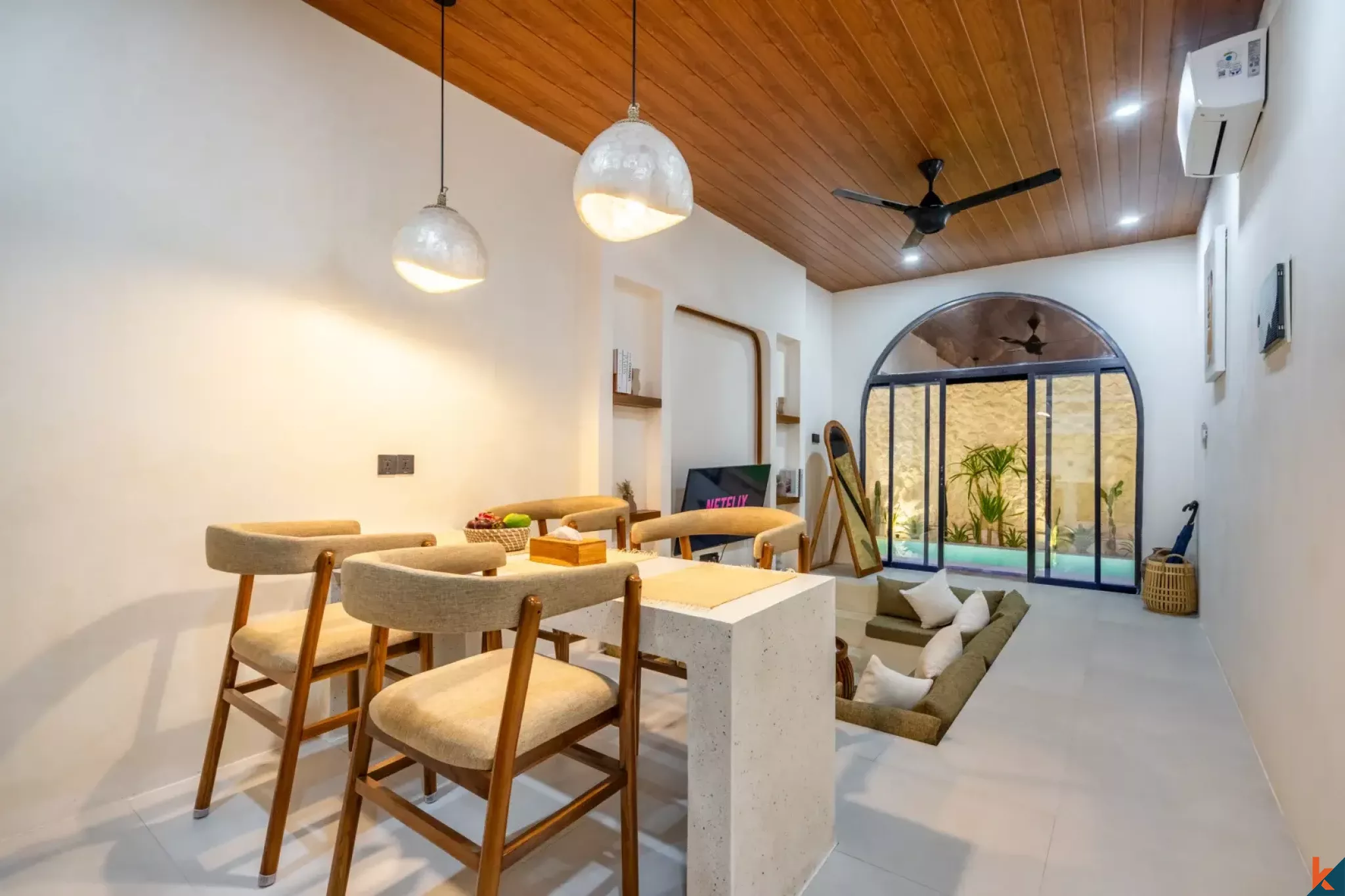 Mediterranean-Inspired Two Bedroom Leasehold Villa in Fashionable Ungasan