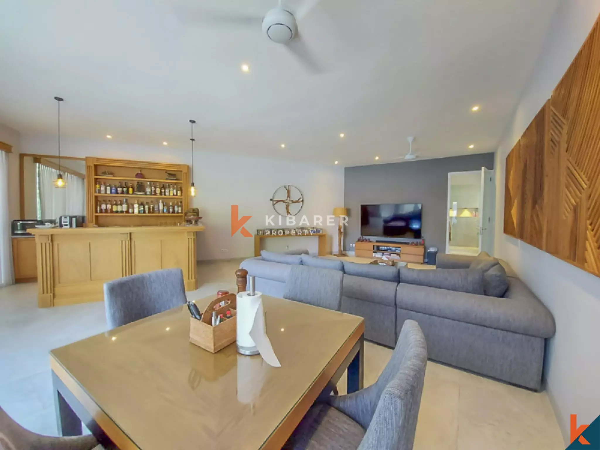 Charming Modern Four Bedrooms Villa for Rent in Umalas