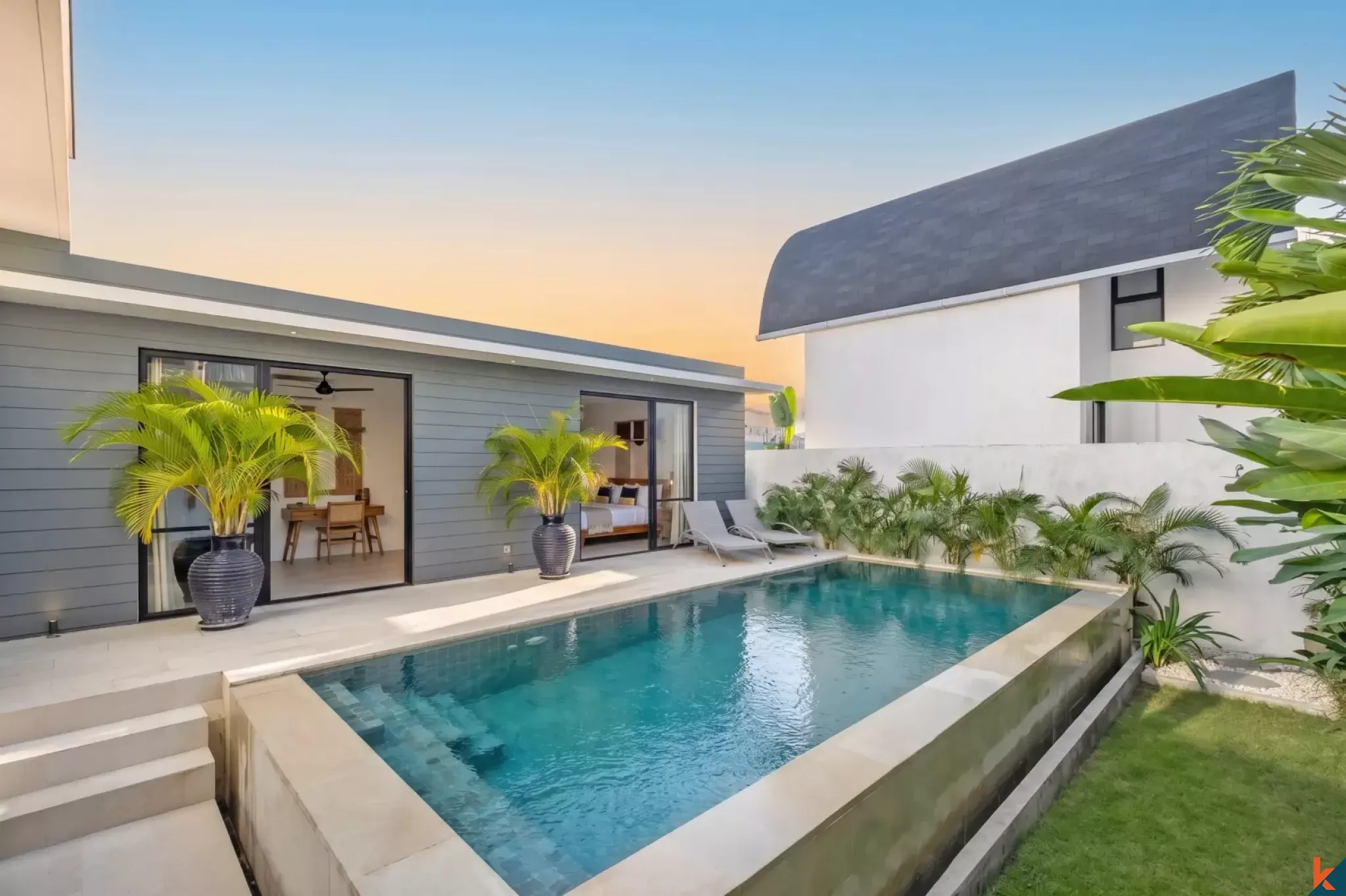 Superbe villa en location de trois chambres dans le quartier à la mode de Pererenan