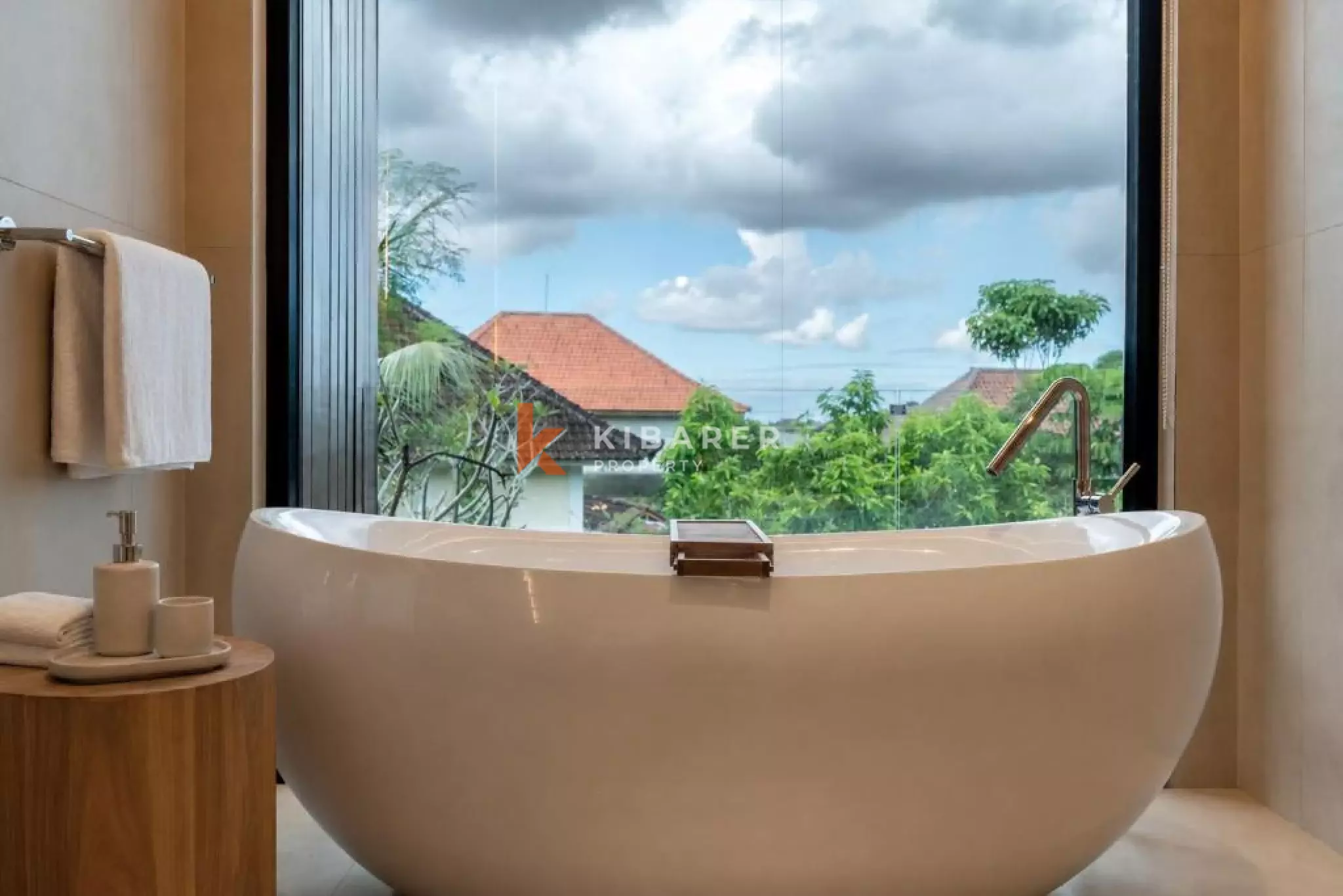 Bright Modern Three Bedroom Villa in Canggu Babakan (available Nov 1st 2026)