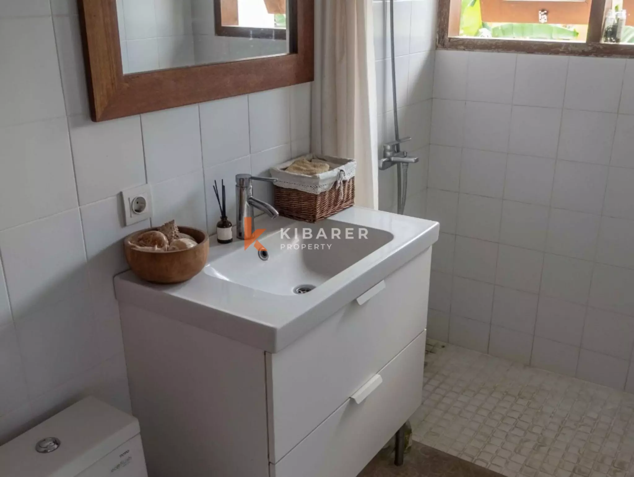 Beautiful Four Bedroom Tropical House Surrounded by Nature in Buduk