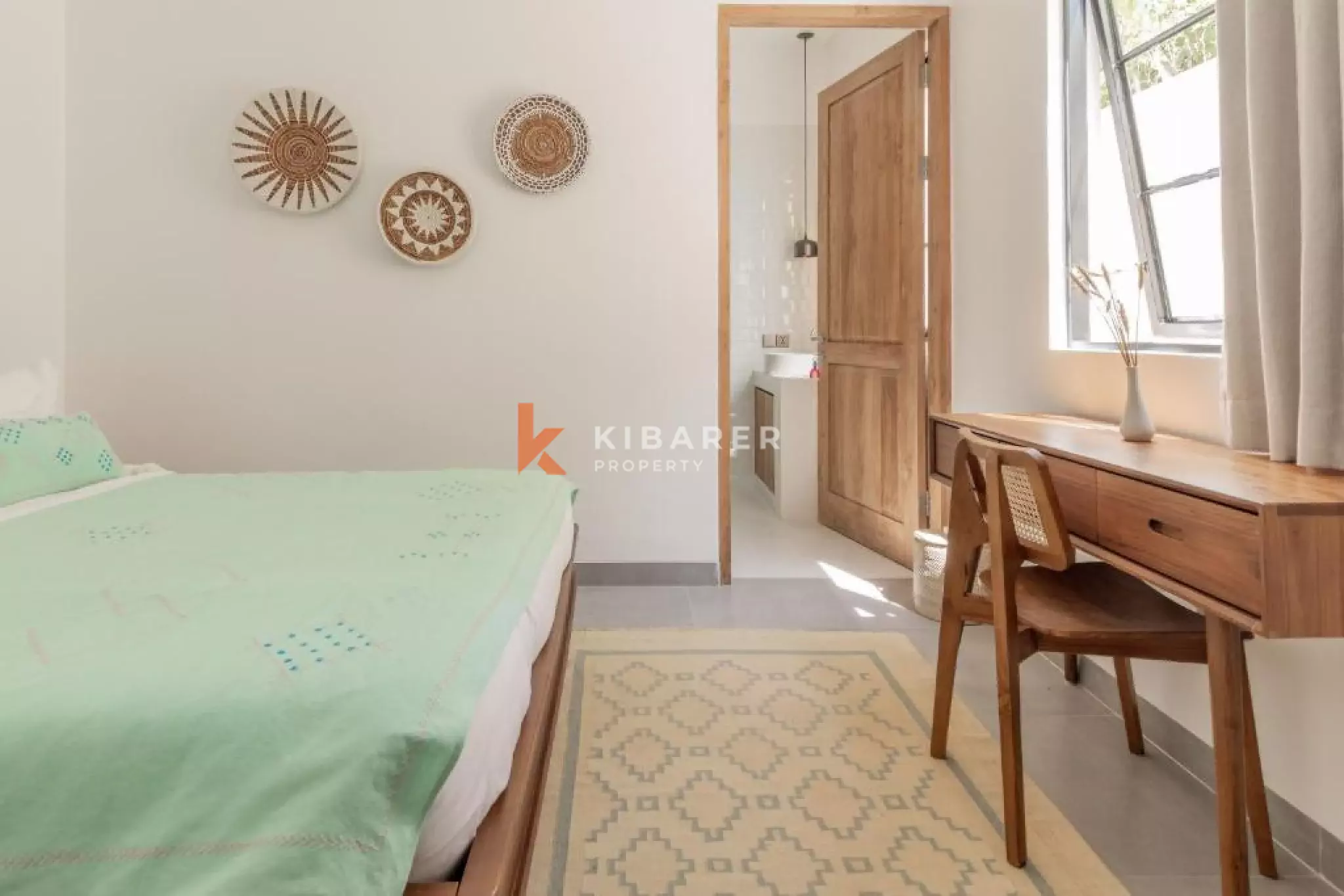 Beautiful Bright Four Bedroom Luxury Villa Minutes from Nyang Nyang Beach