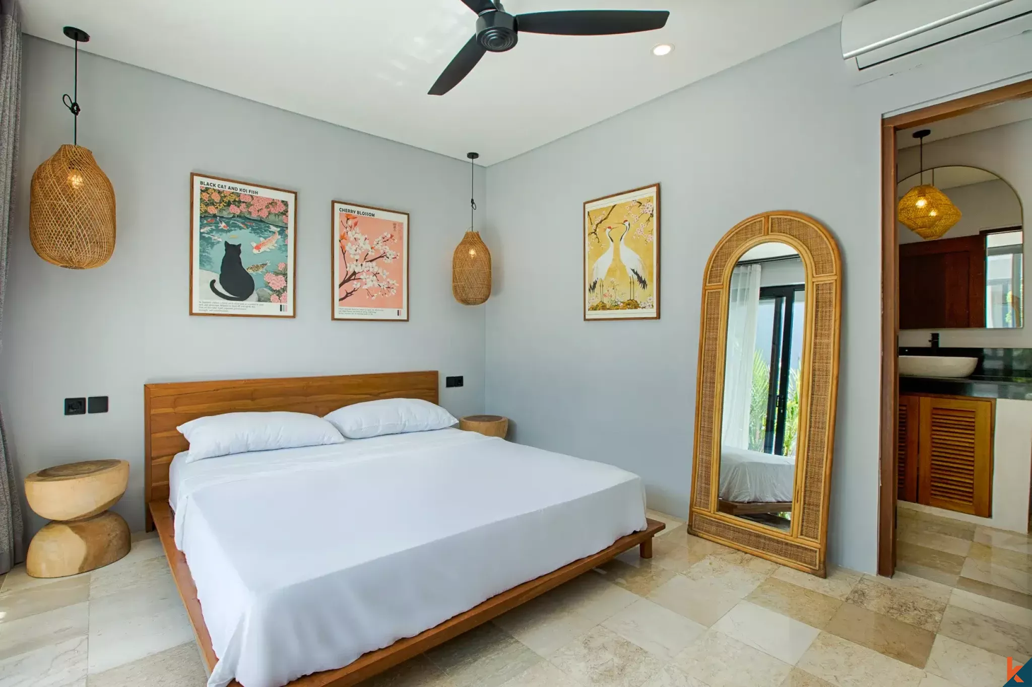 Vila Sewa Tiga Kamar Tidur yang Hebat dengan Rooftop di Timur Laut Pererenan
