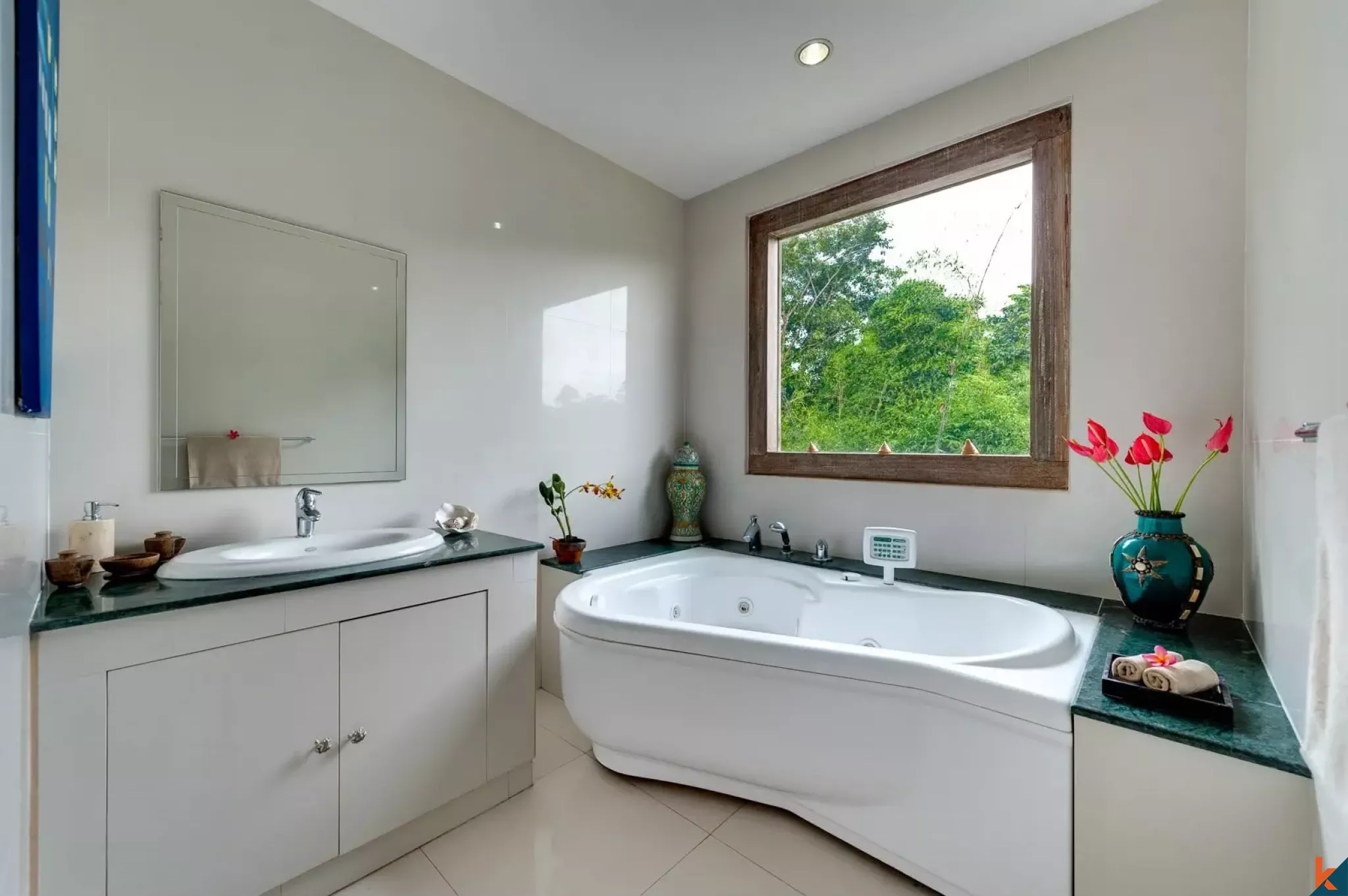 Exquise propriété privée unique en son genre à vendre à Kediri - Tabanan