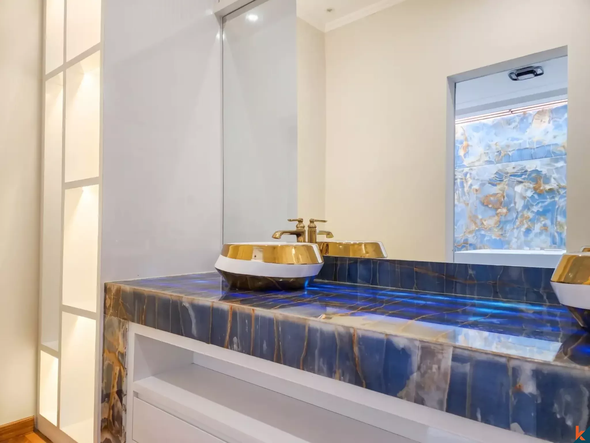 Properti Freehold Premium Empat Kamar Tidur Dijual di Ungasan