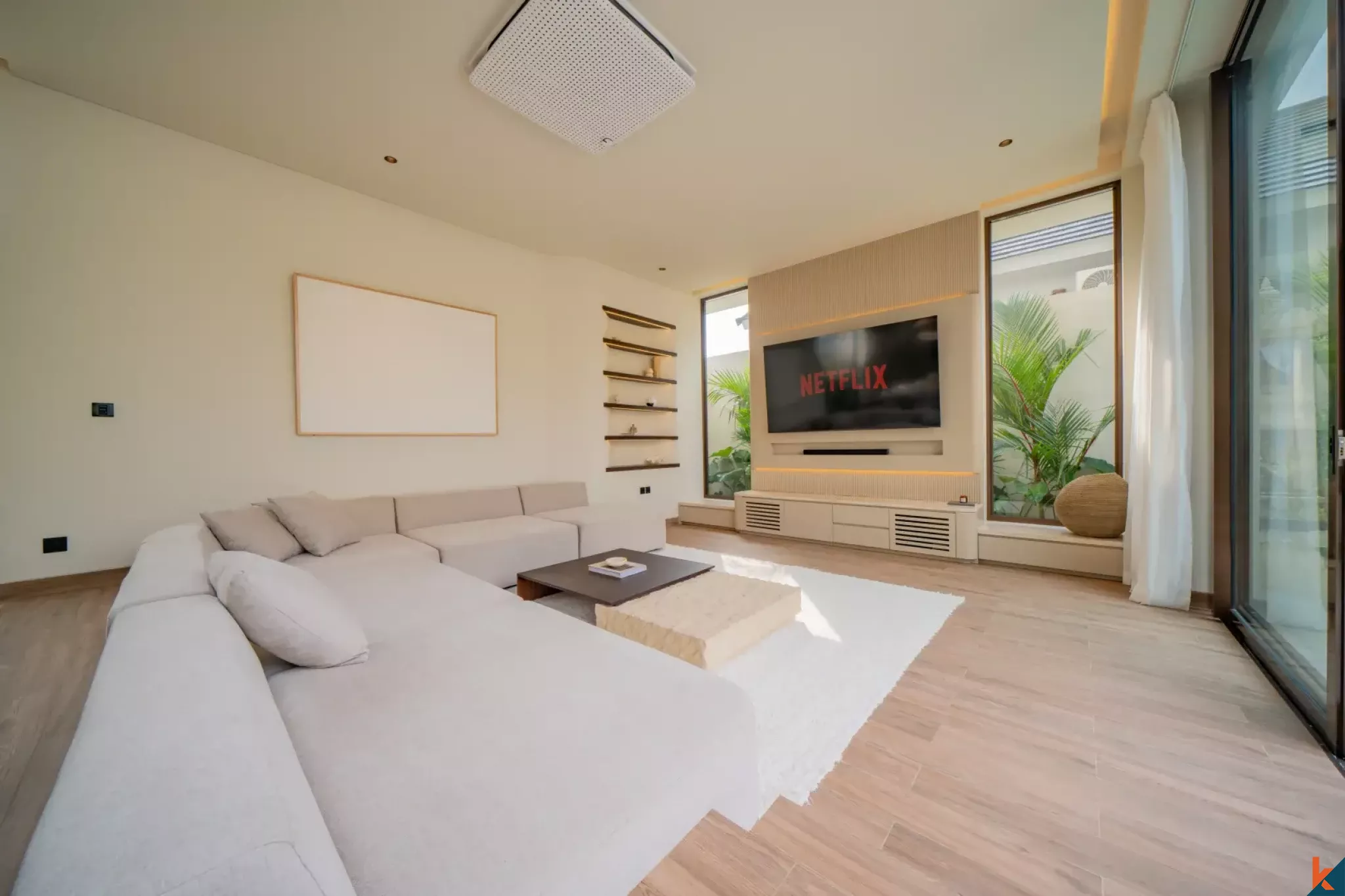 Luxury Four Bedroom Ocean View Leasehold Villa in Seseh