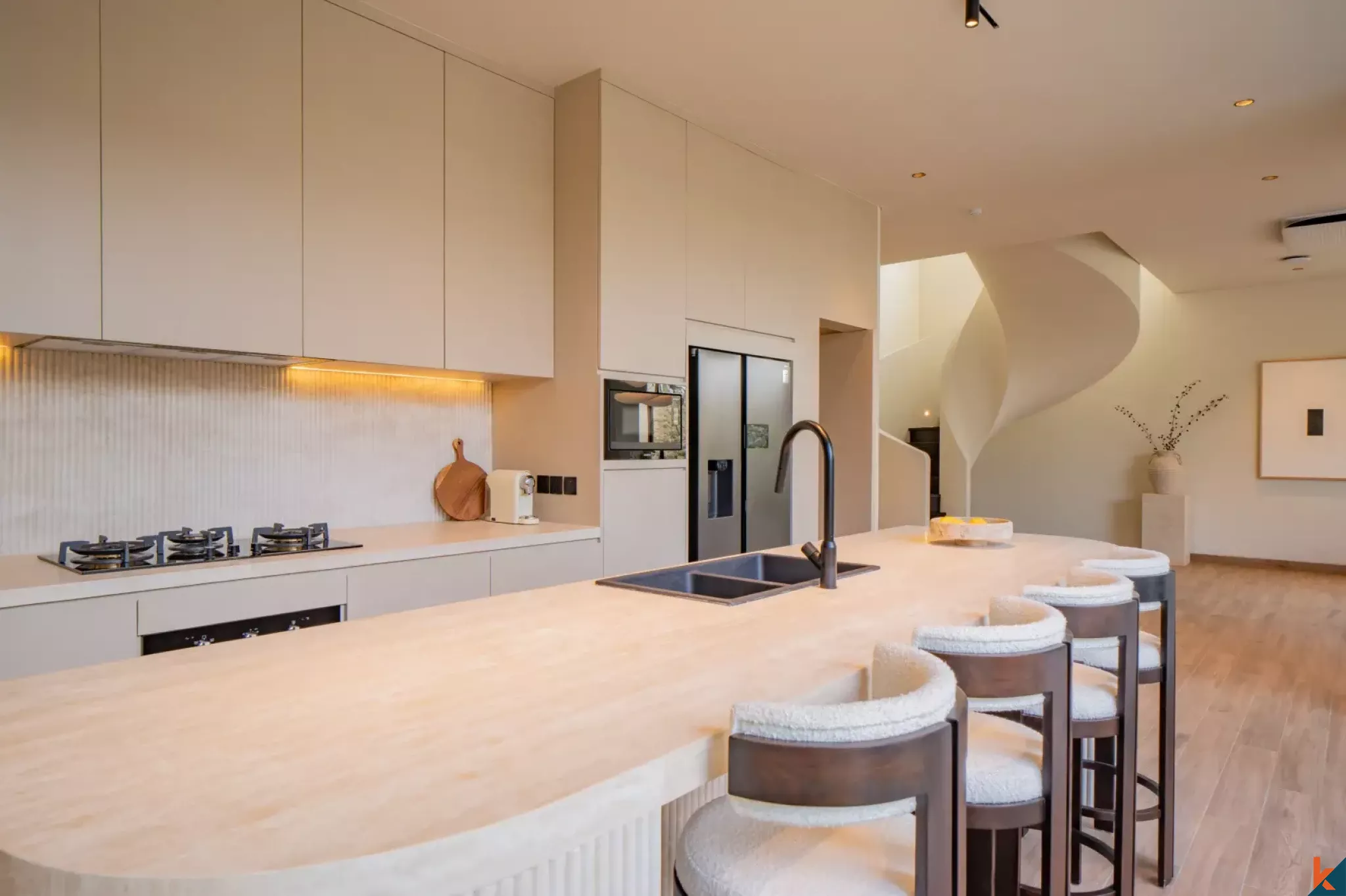 Luxury Four Bedroom Ocean View Leasehold Villa in Seseh