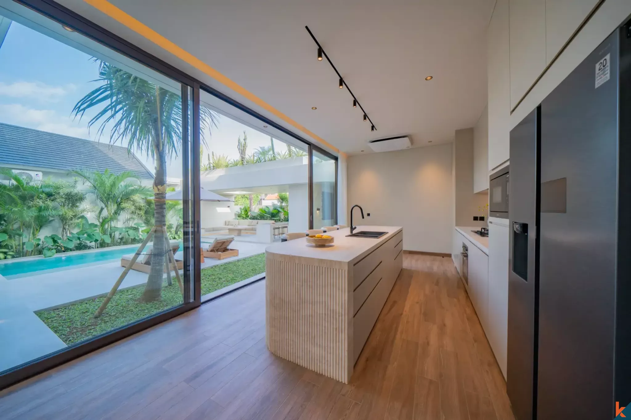 Luxury Four Bedroom Ocean View Leasehold Villa in Seseh