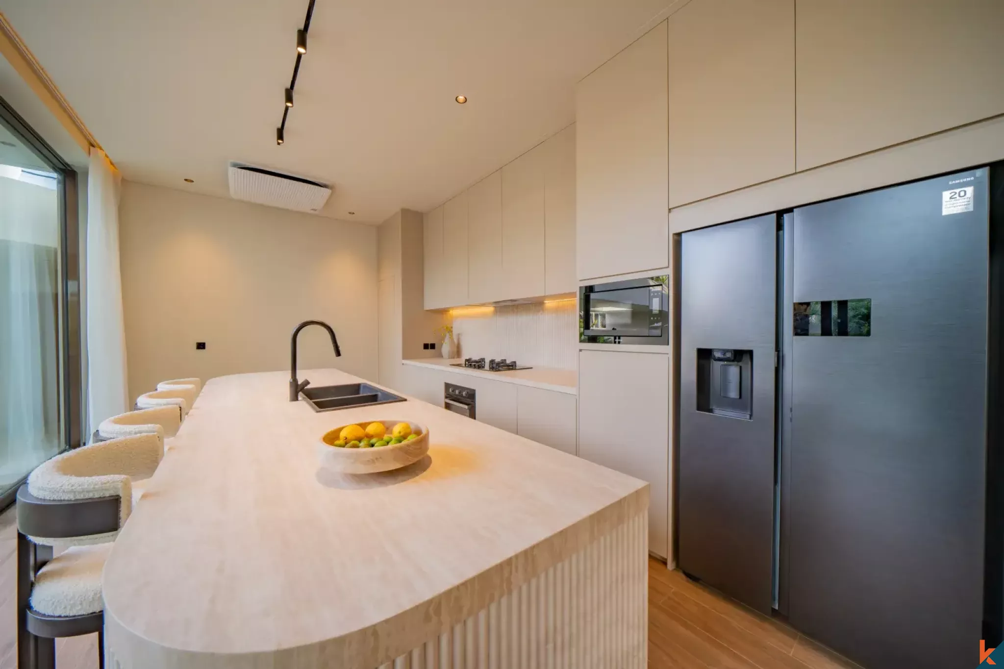 Luxury Four Bedroom Ocean View Leasehold Villa in Seseh