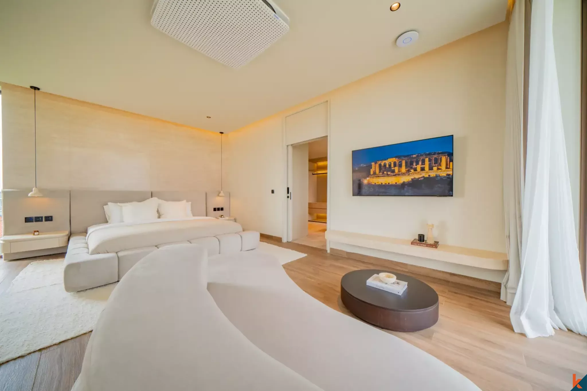 Luxury Four Bedroom Ocean View Leasehold Villa in Seseh