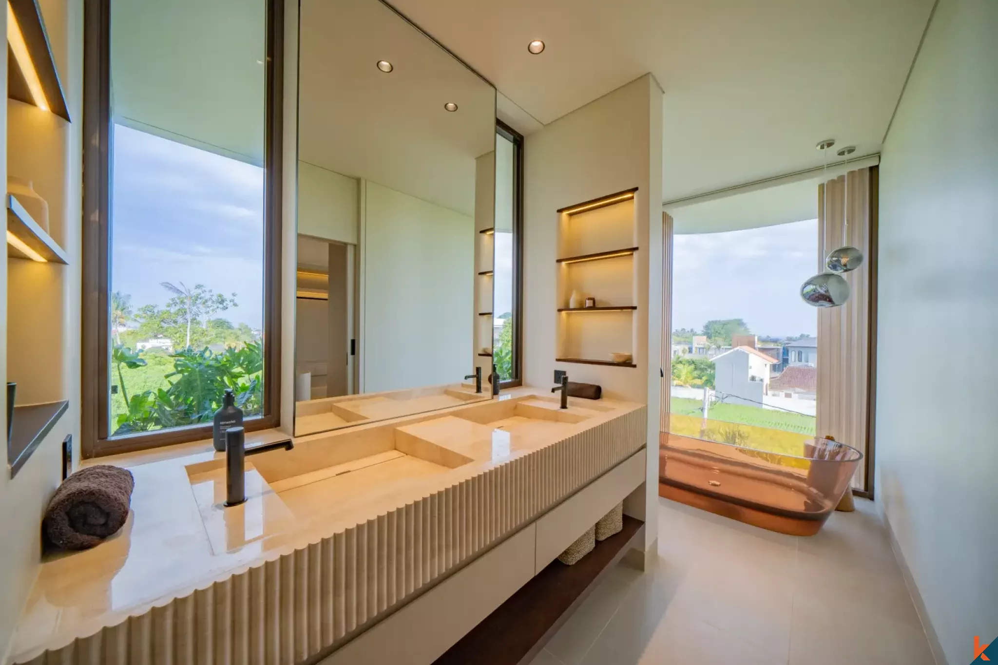 Luxury Four Bedroom Ocean View Leasehold Villa in Seseh