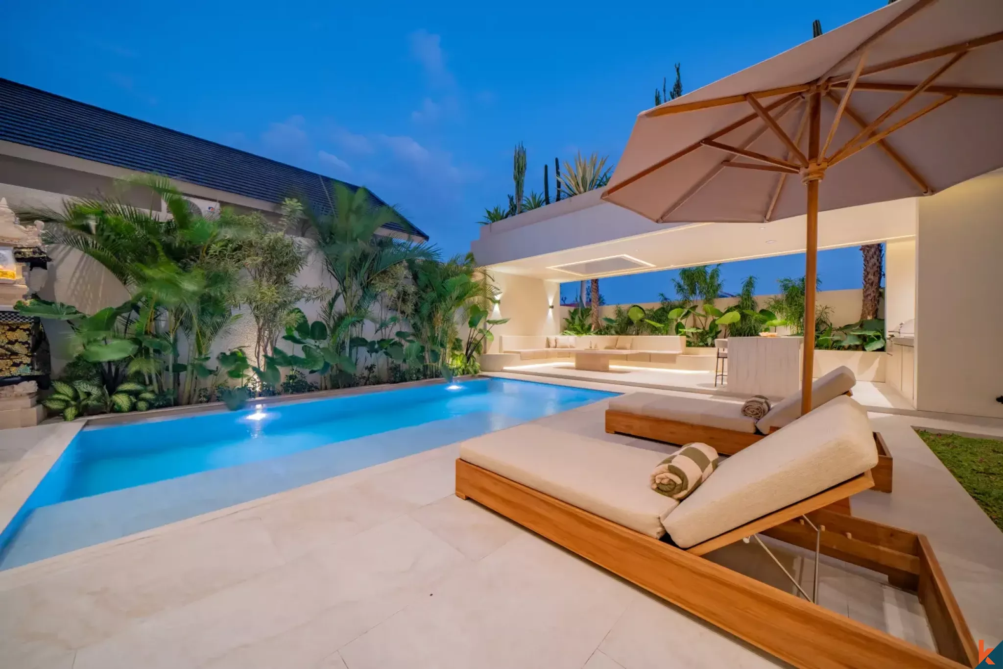 Luxury Four Bedroom Ocean View Leasehold Villa in Seseh