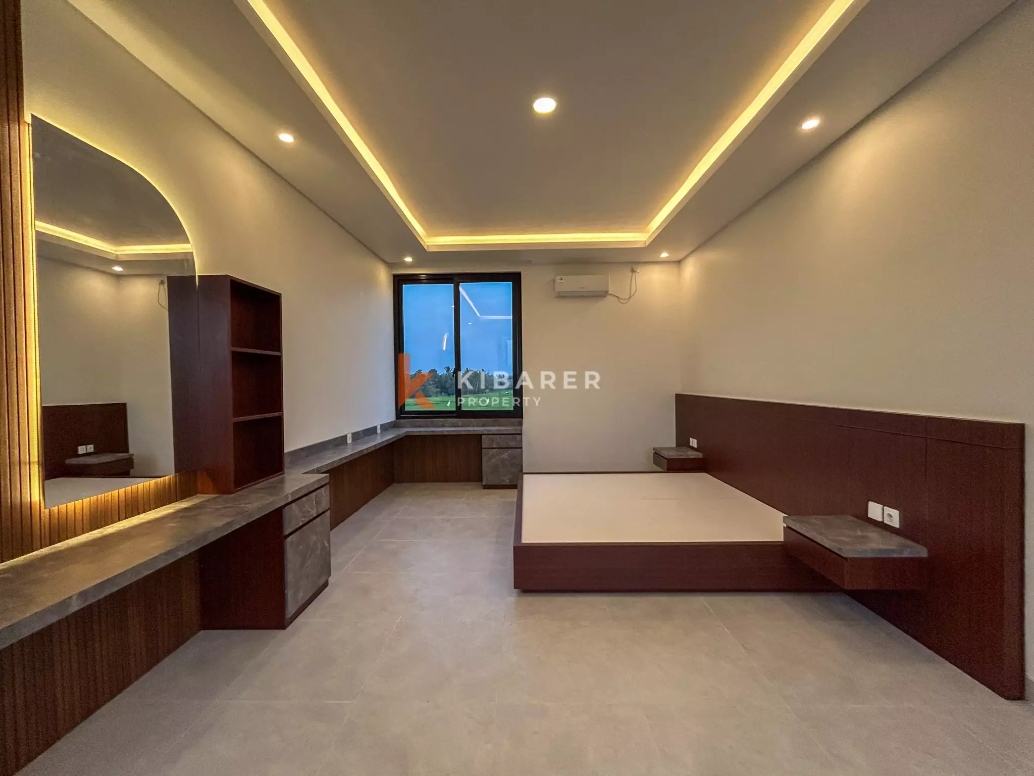 Villa Keluarga Menawan dengan Tiga Kamar Tidur dan Kolam Renang Pribadi di Tabanan