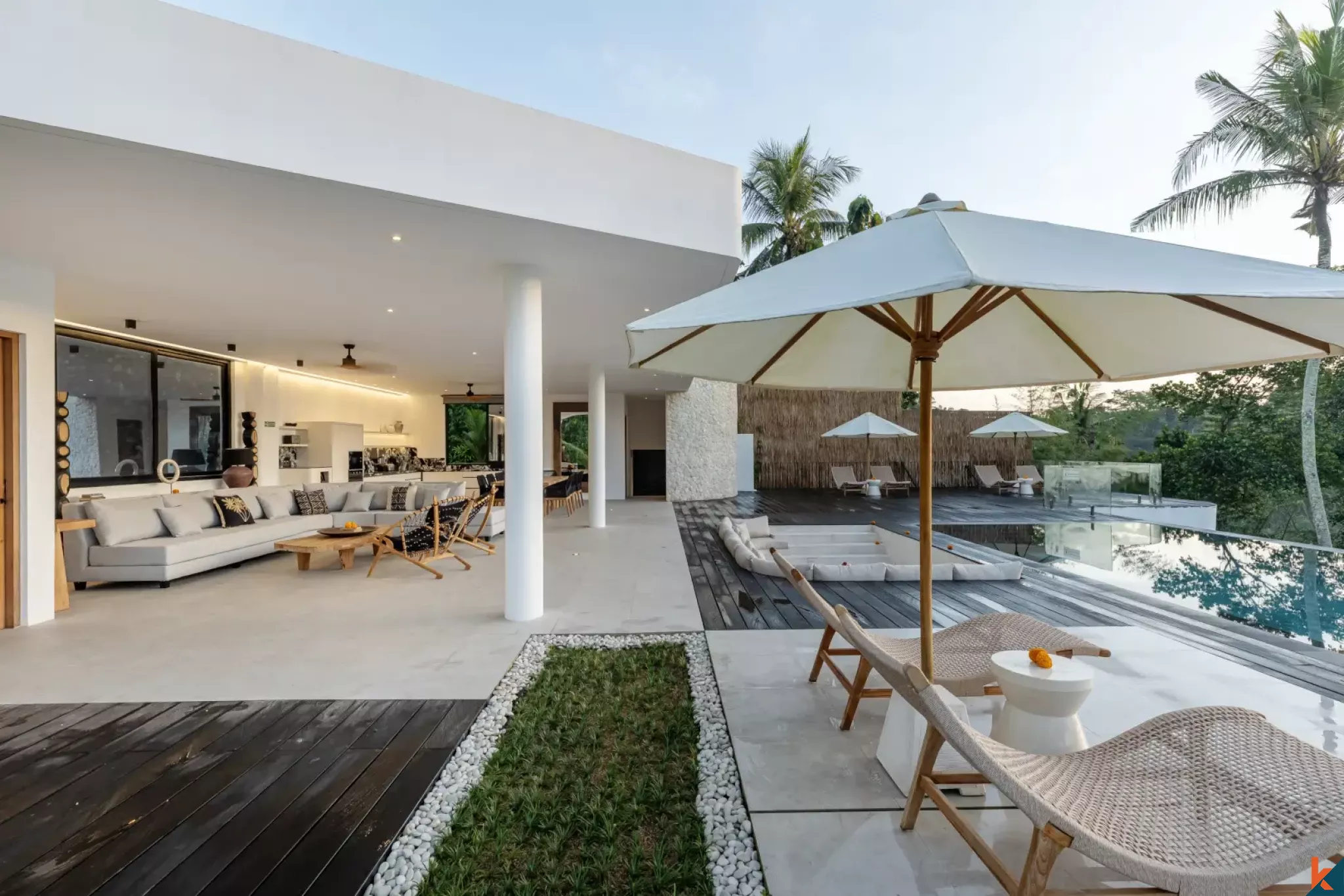Luxury Four Bedroom Leasehold Property with Jungle Canyon Views in Ubud