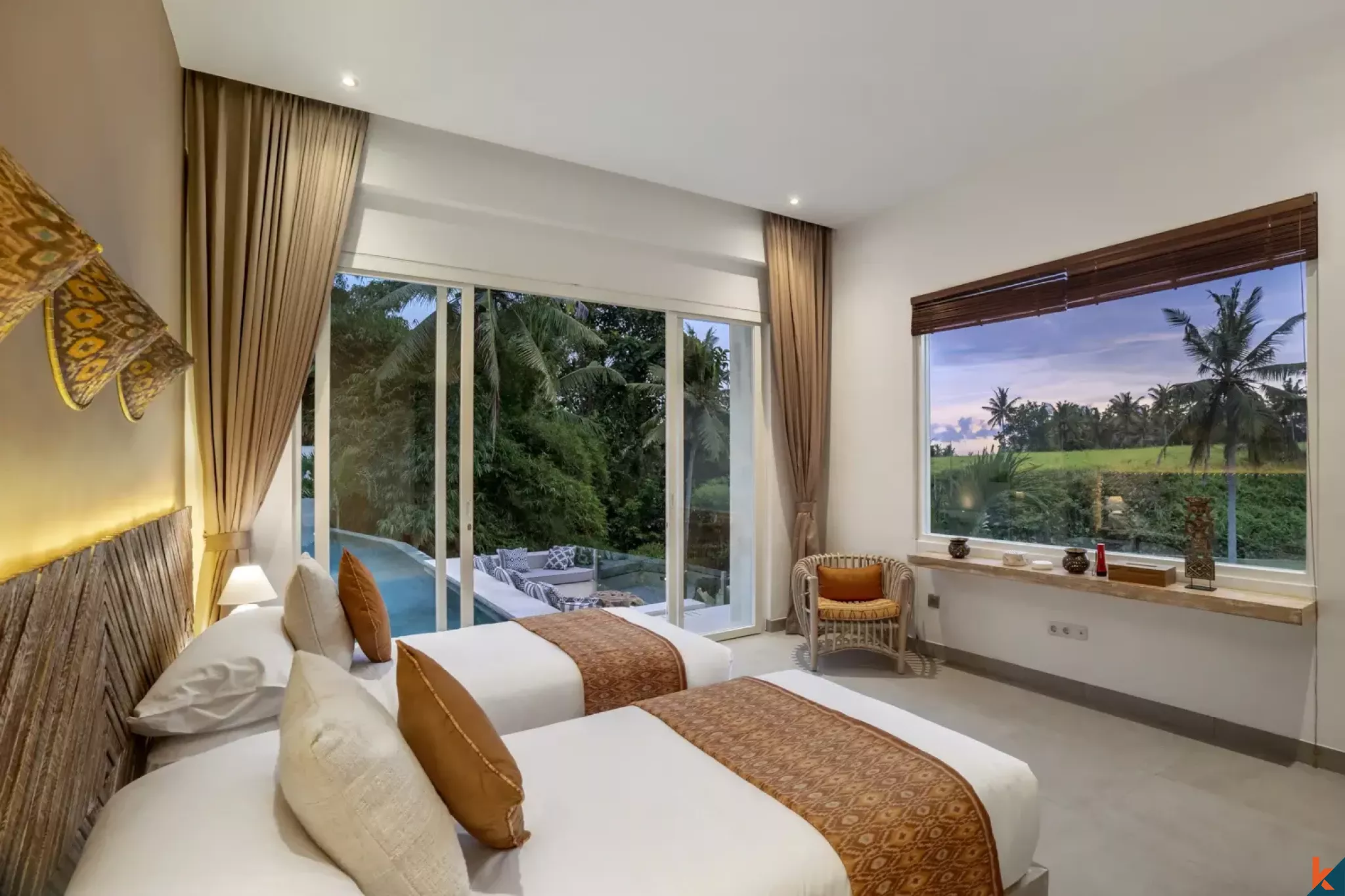 Vila mewah lima kamar tidur dengan hak sewa yang menghadap ke hutan di Ubud