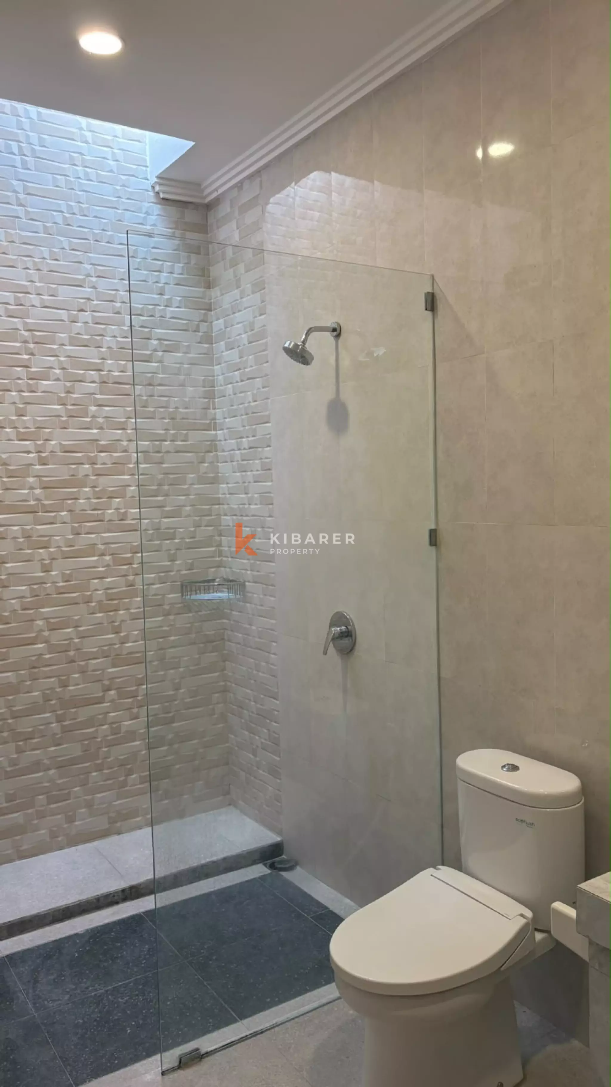 Bright Two-Bedroom Villa in Beachside Sanur
