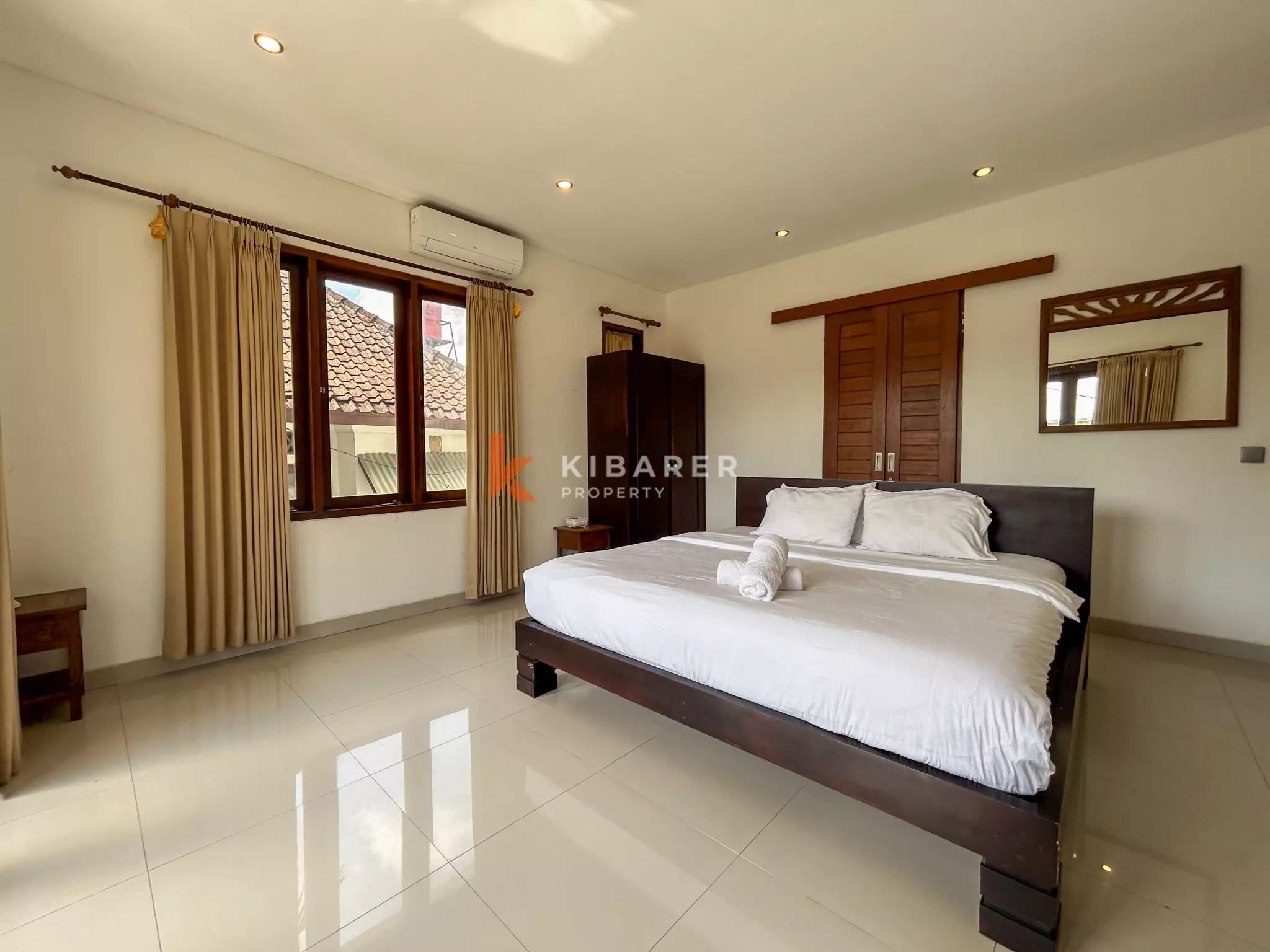 Elegant Three-Bedroom Tropical Villa with Private Pool in Berawa
