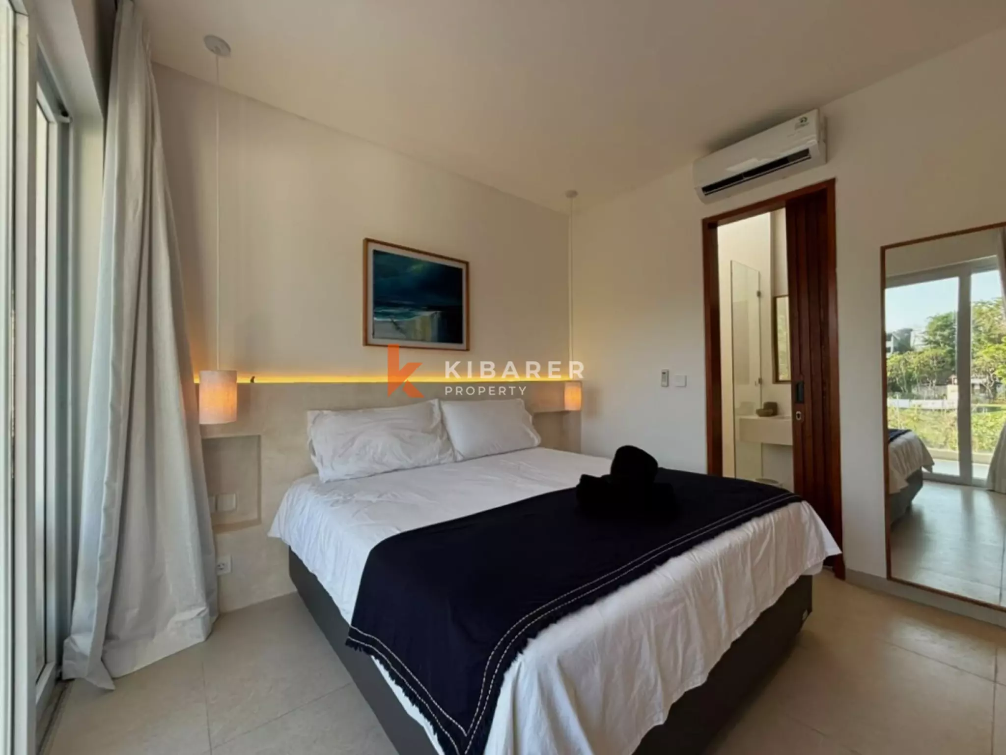 Vila Tropis Dua Kamar Tidur dengan Pemandangan Lapangan Golf yang Memukau di Balangan