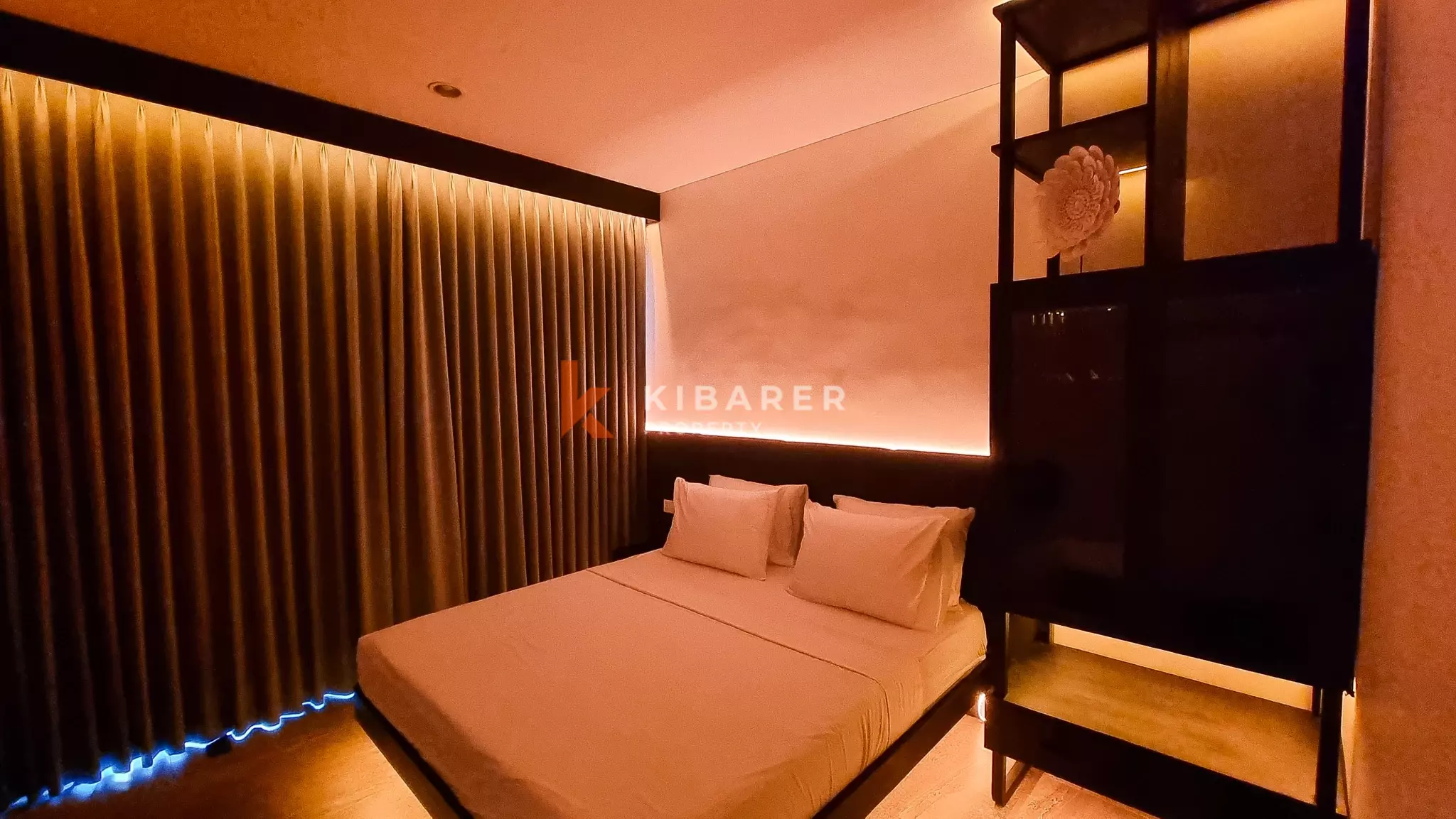 Villa contemporaine de trois chambres avec espace de travail à distance à Umalas