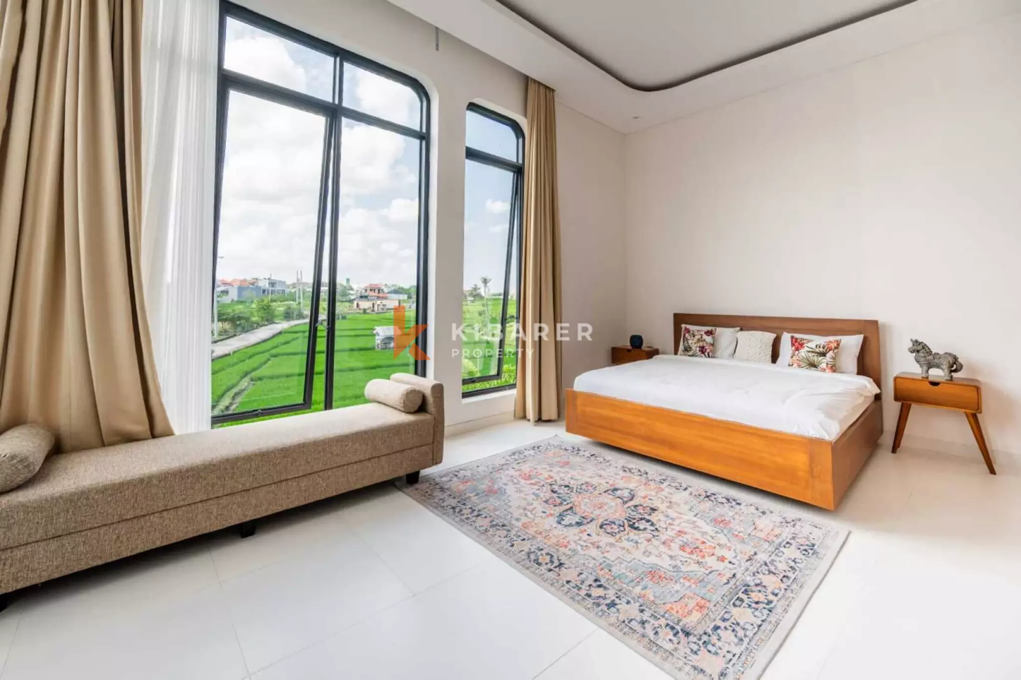 Villa deux chambres à louer à Canggu avec séjour fermé et vue sur les rizières