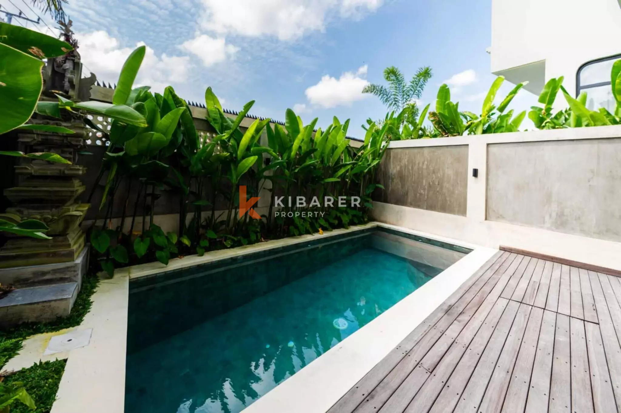 Villa deux chambres à louer à Canggu avec séjour fermé et vue sur les rizières