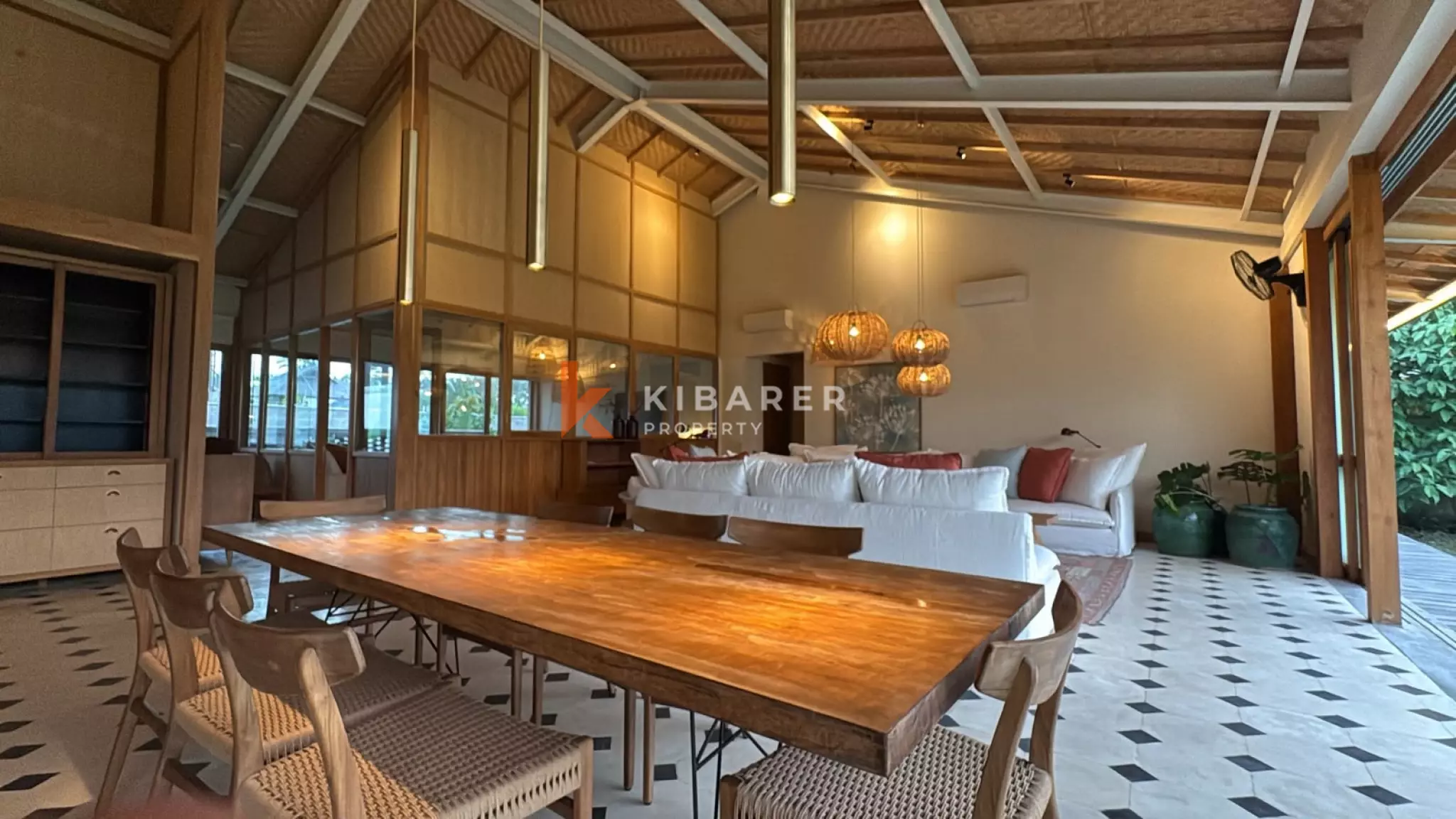 Elegant Six-Bedroom Tropical Villa with Refined Contemporary Design in Seseh
