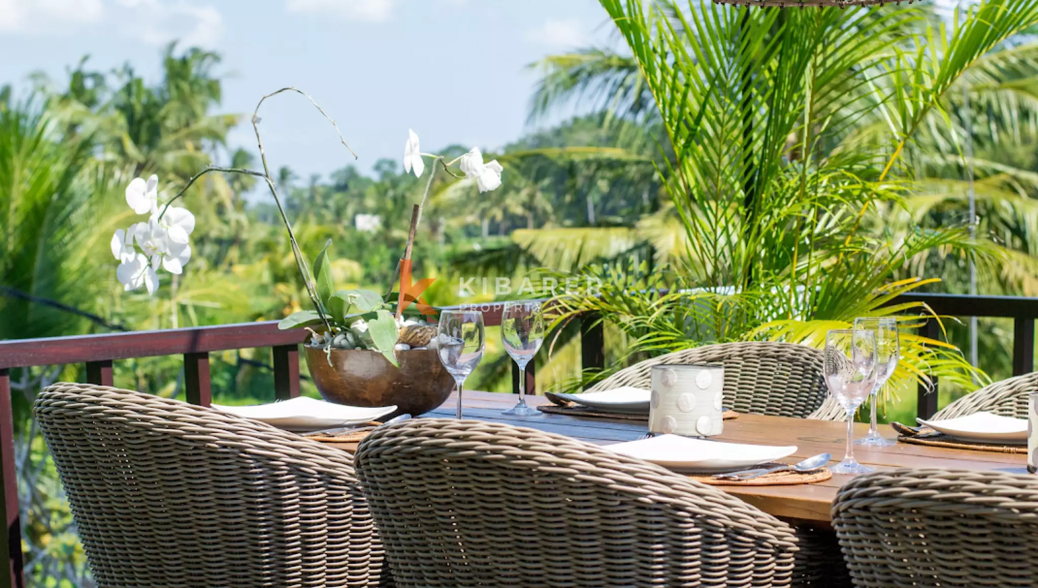 Authentic Wooden Four Bedroom Villa in Peaceful Nature Neighborhood of Tabanan