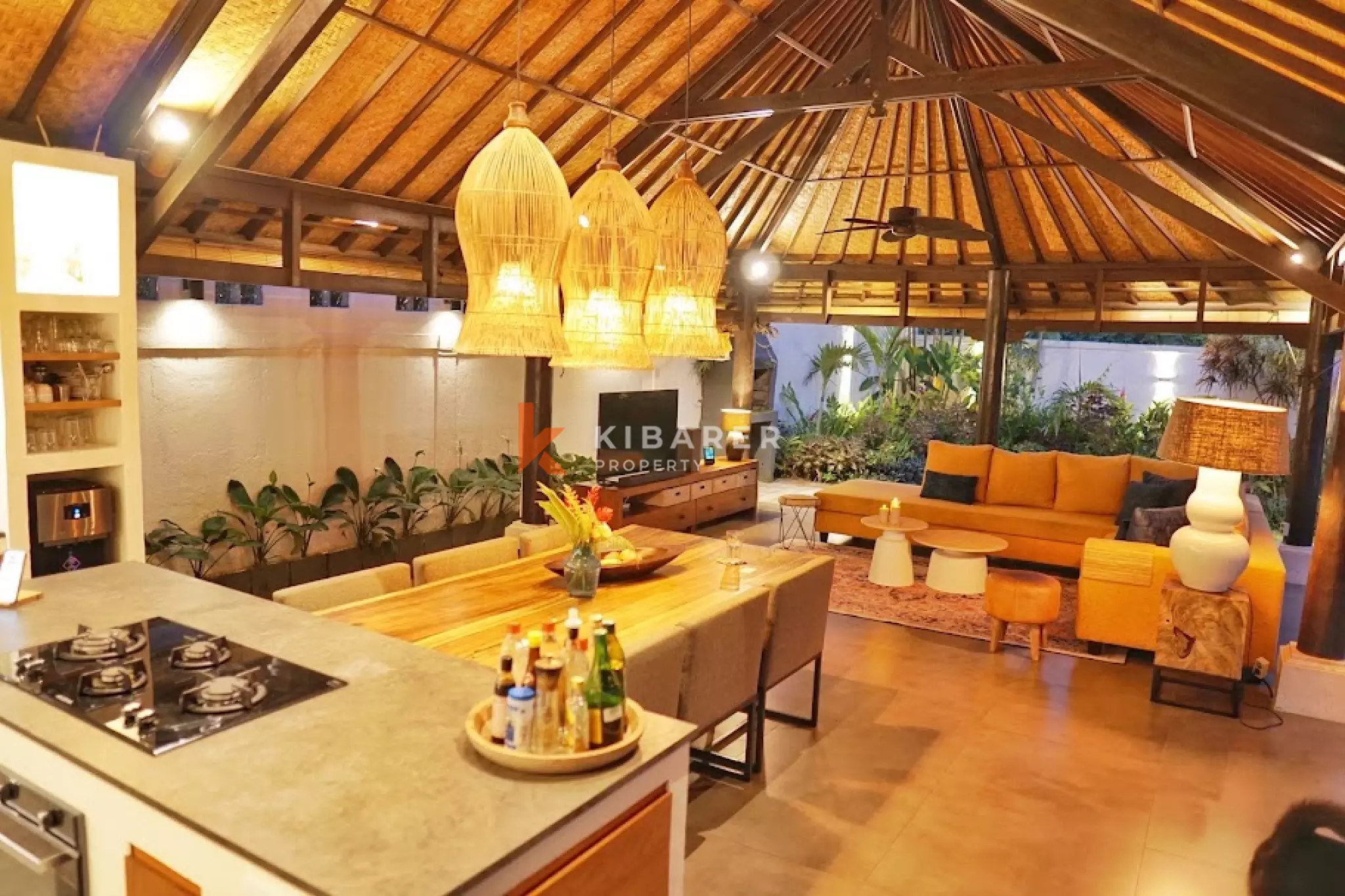 Authentic Wooden Four Bedroom Villa in Peaceful Nature Neighborhood of Tabanan