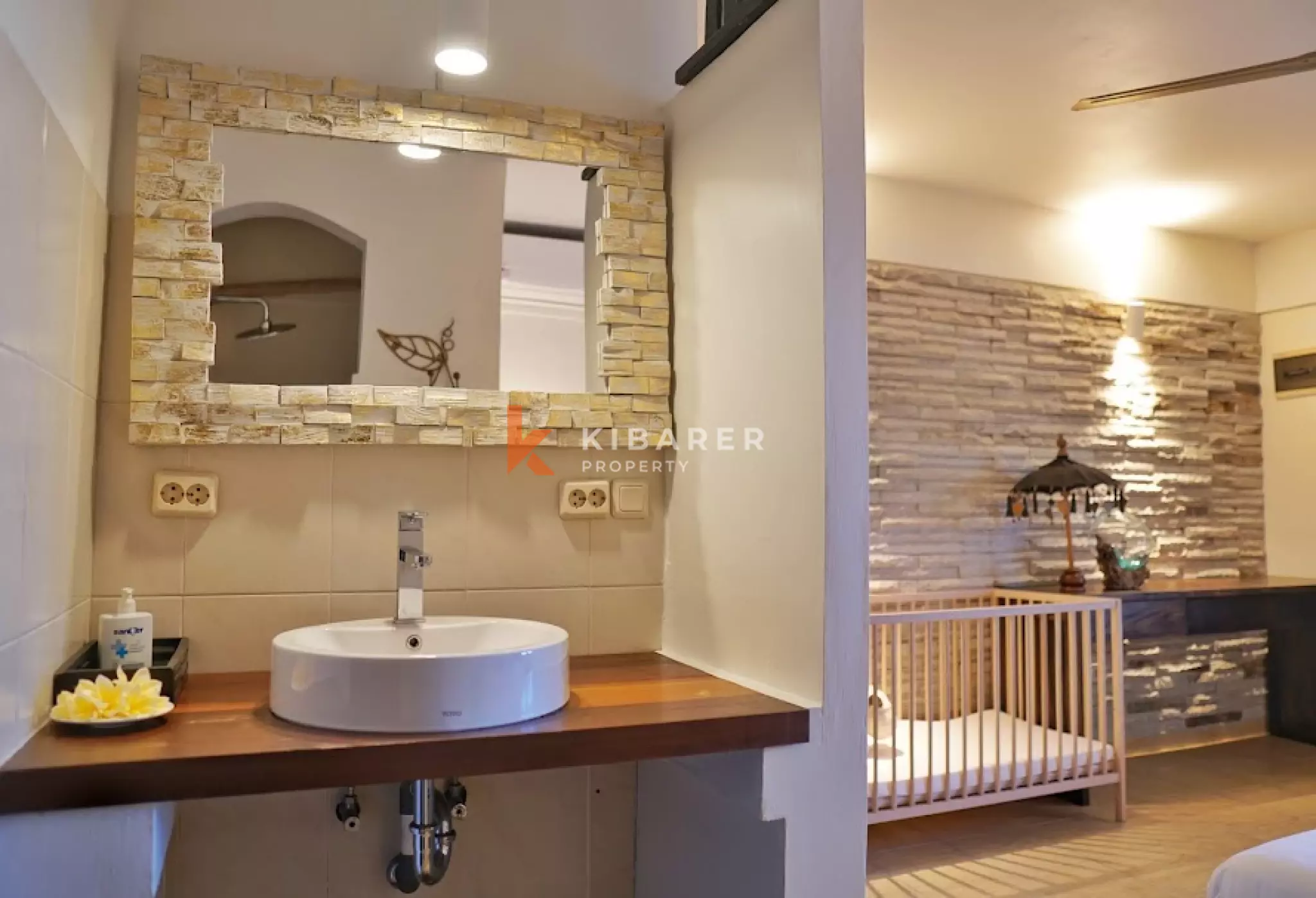 Authentic Wooden Four Bedroom Villa in Peaceful Nature Neighborhood of Tabanan