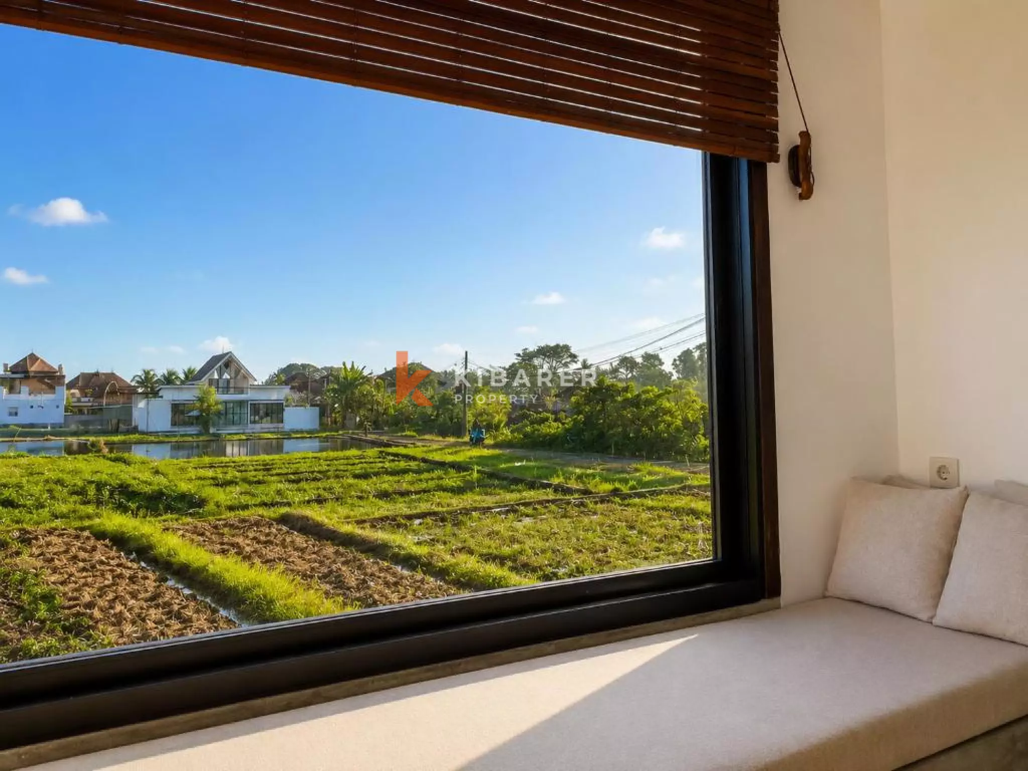 Tropical Three Bedroom Villa with Mountain View Near Tanah Lot