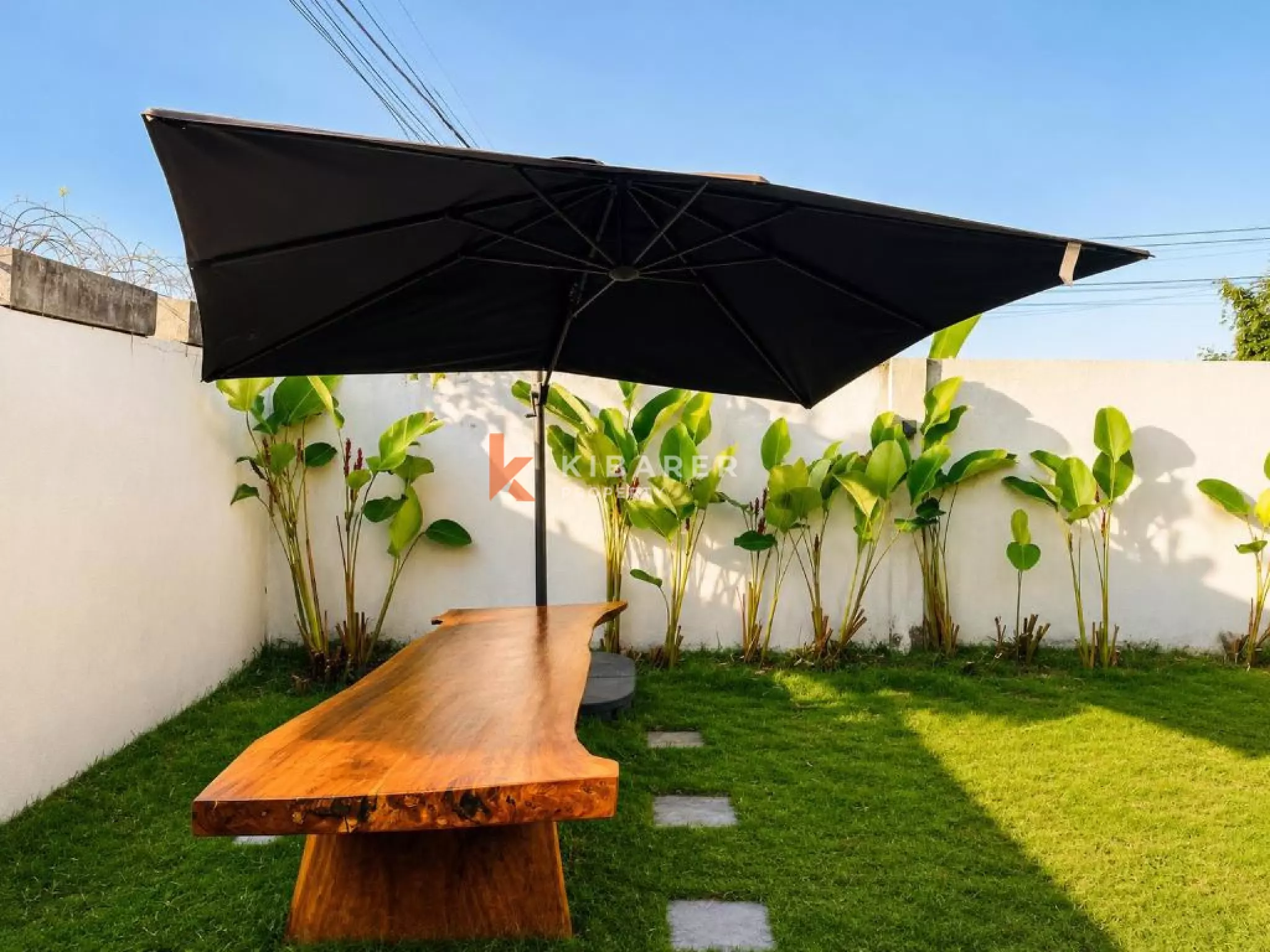 Tropical Three Bedroom Villa with Mountain View Near Tanah Lot