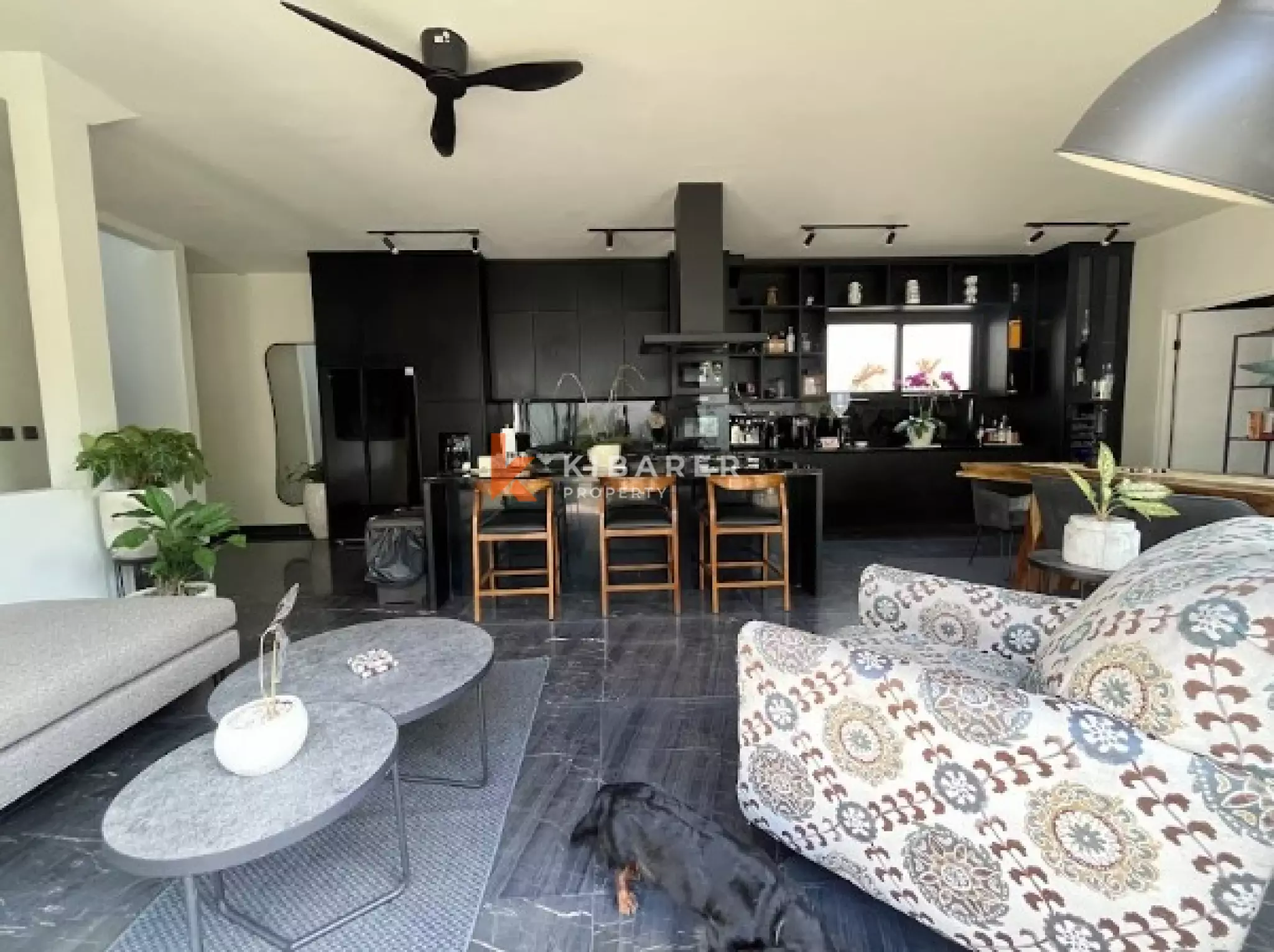 Exceptional Five Bedroom Villa with Rooftop in Kerobokan