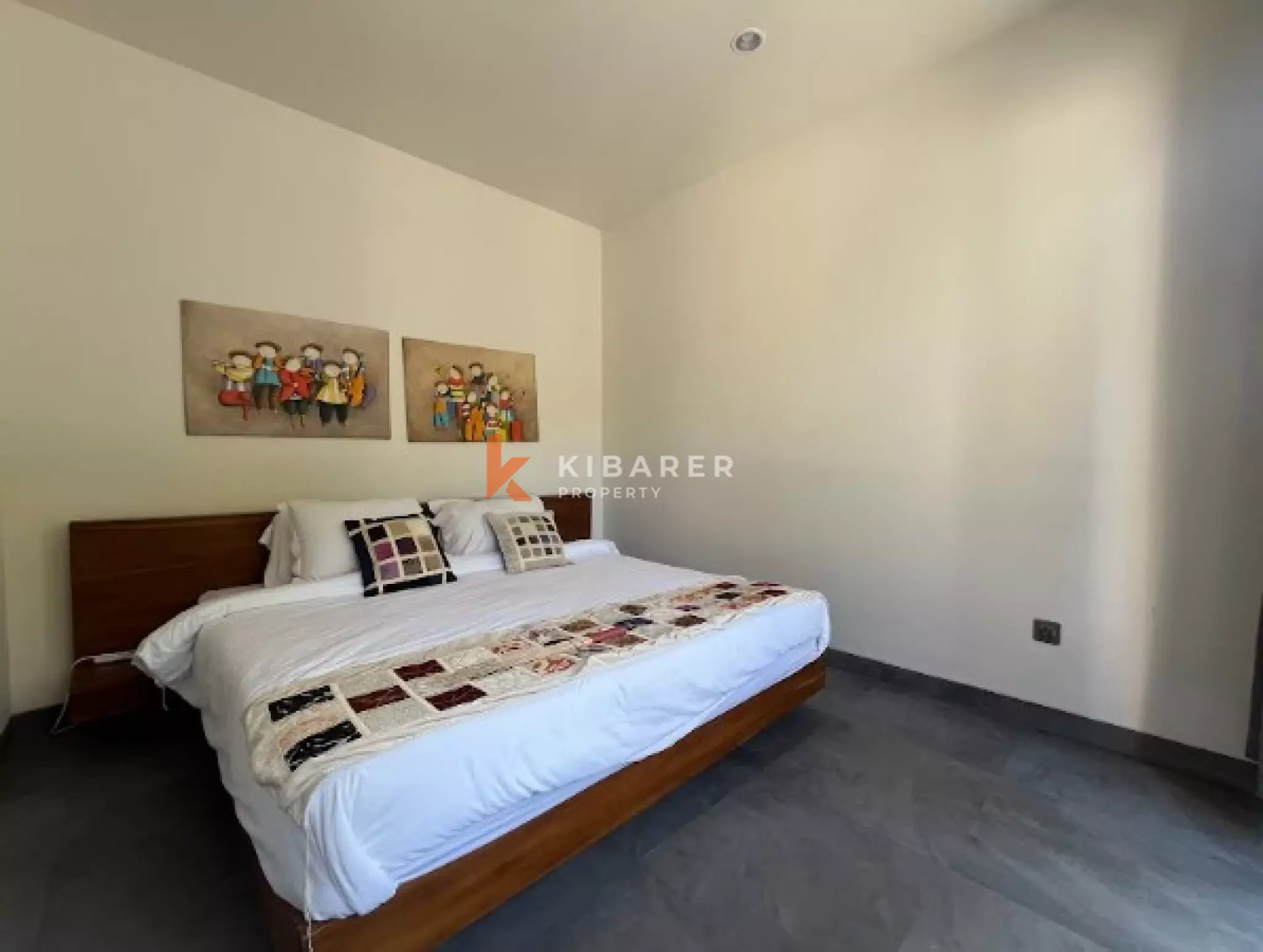 Exceptional Five Bedroom Villa with Rooftop in Kerobokan