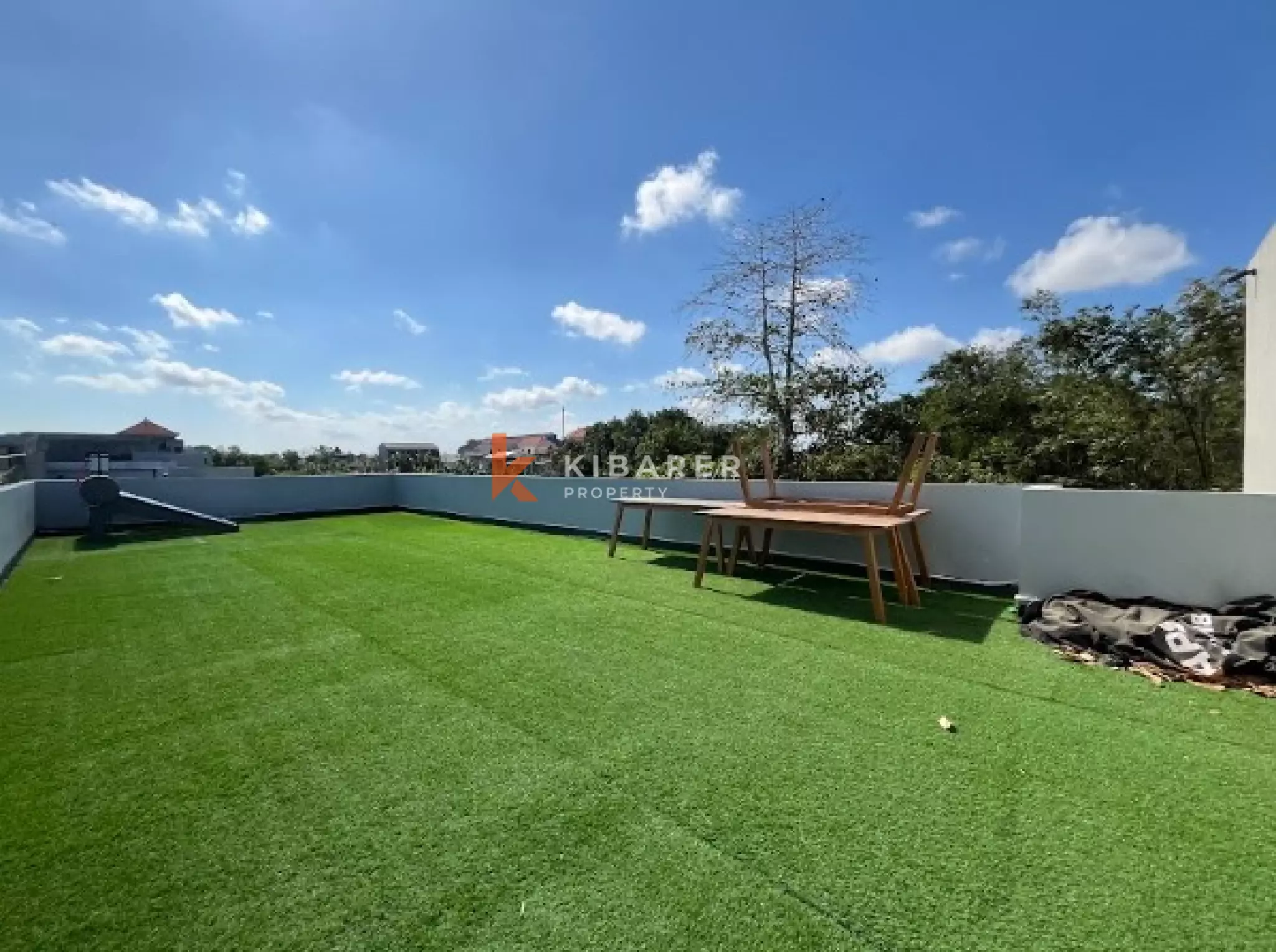 Exceptional Five Bedroom Villa with Rooftop in Kerobokan