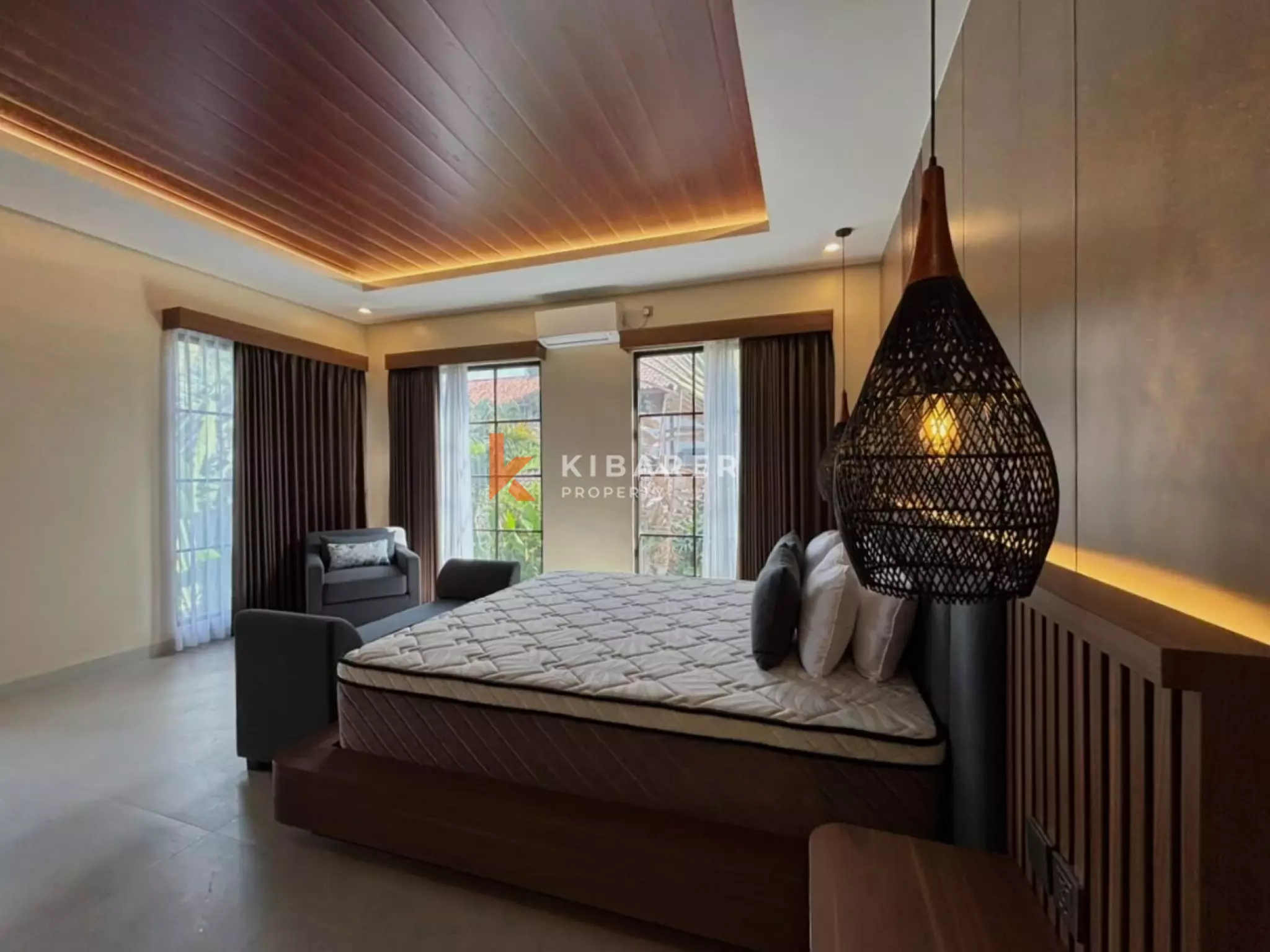 Villa balinaise paisible de 3 chambres avec bureau et cadre tropical à Umalas