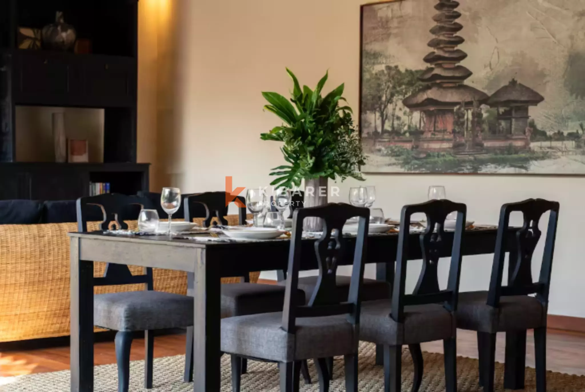 Vila 3 Kamar Tidur dengan Konsep Hunian Indoor-Outdoor yang Menyatu dan Taman Pribadi Dekat Canggu