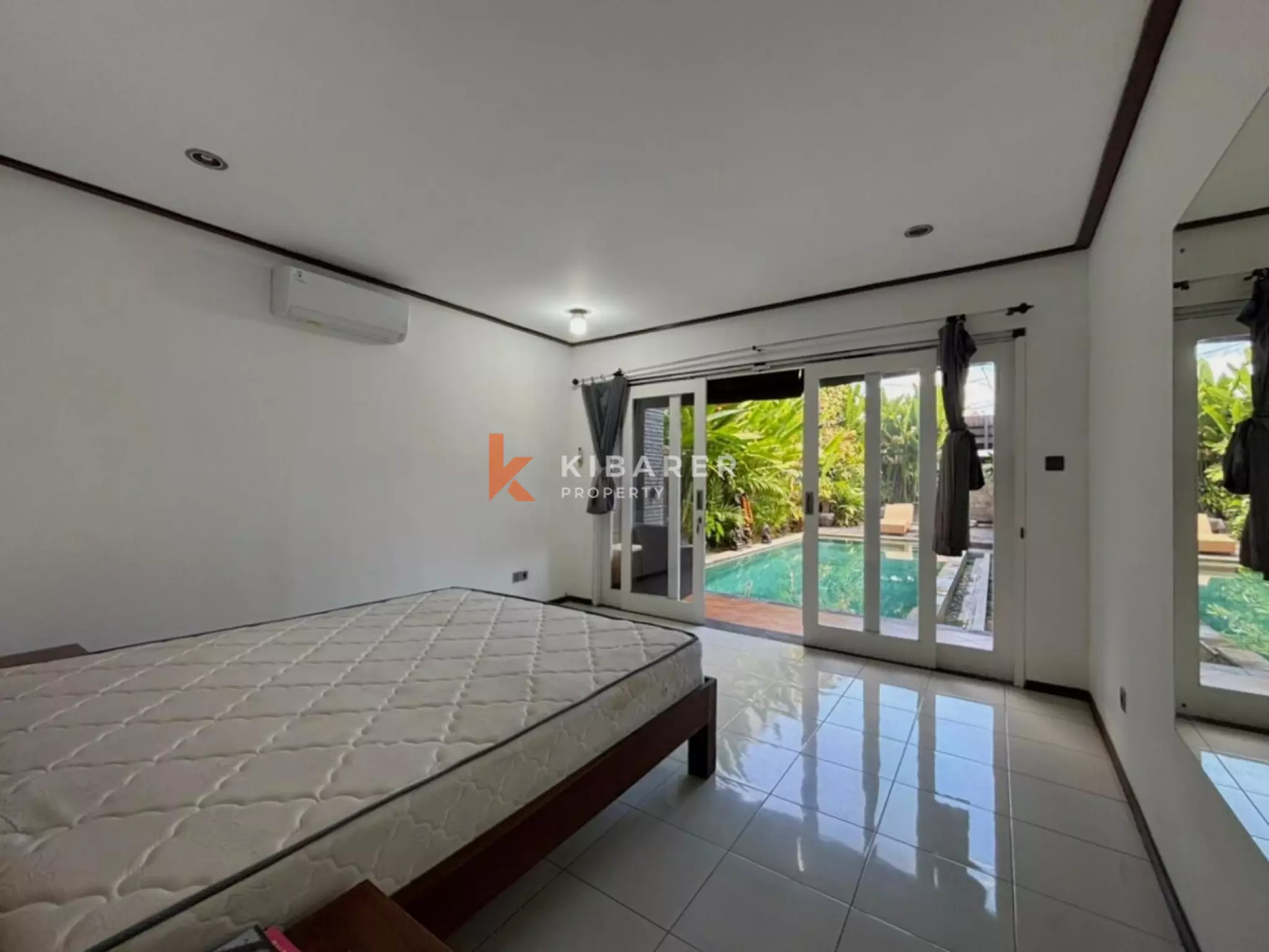 Vila Tiga Kamar Tidur di Lokasi Strategis Berawa – Semi-Furnished