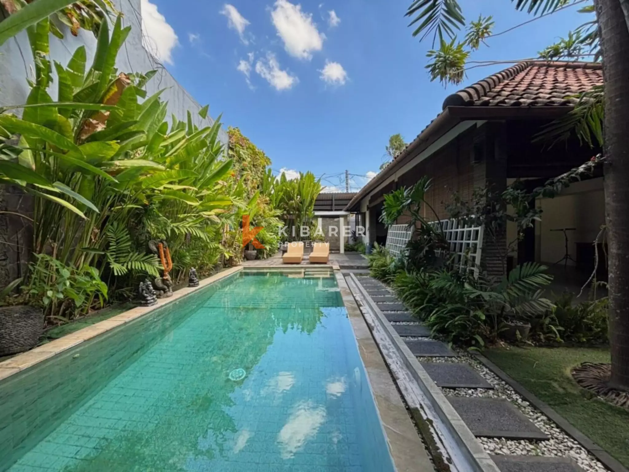 Vila Tiga Kamar Tidur di Lokasi Strategis Berawa – Semi-Furnished