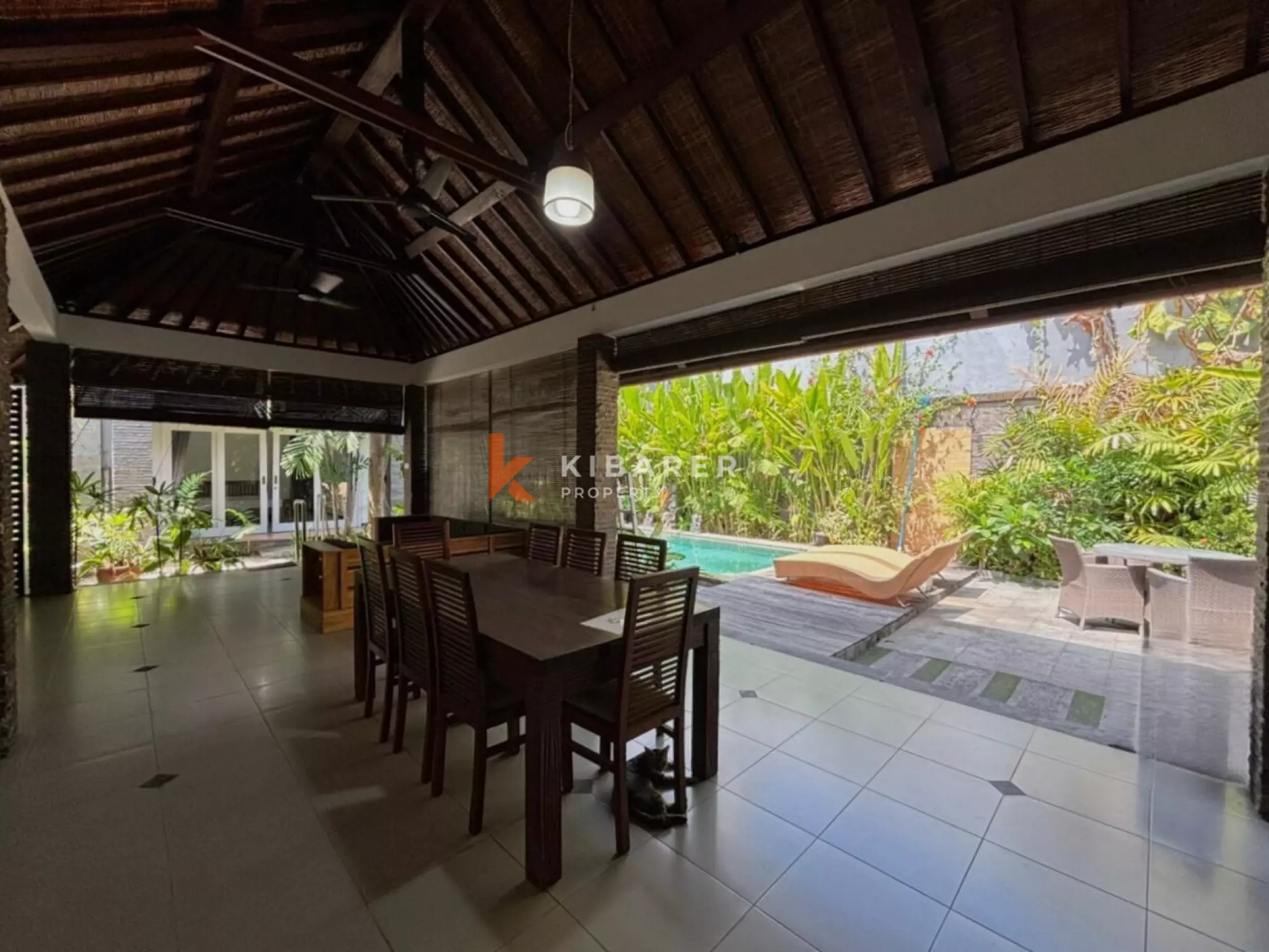 Vila Tiga Kamar Tidur di Lokasi Strategis Berawa – Semi-Furnished