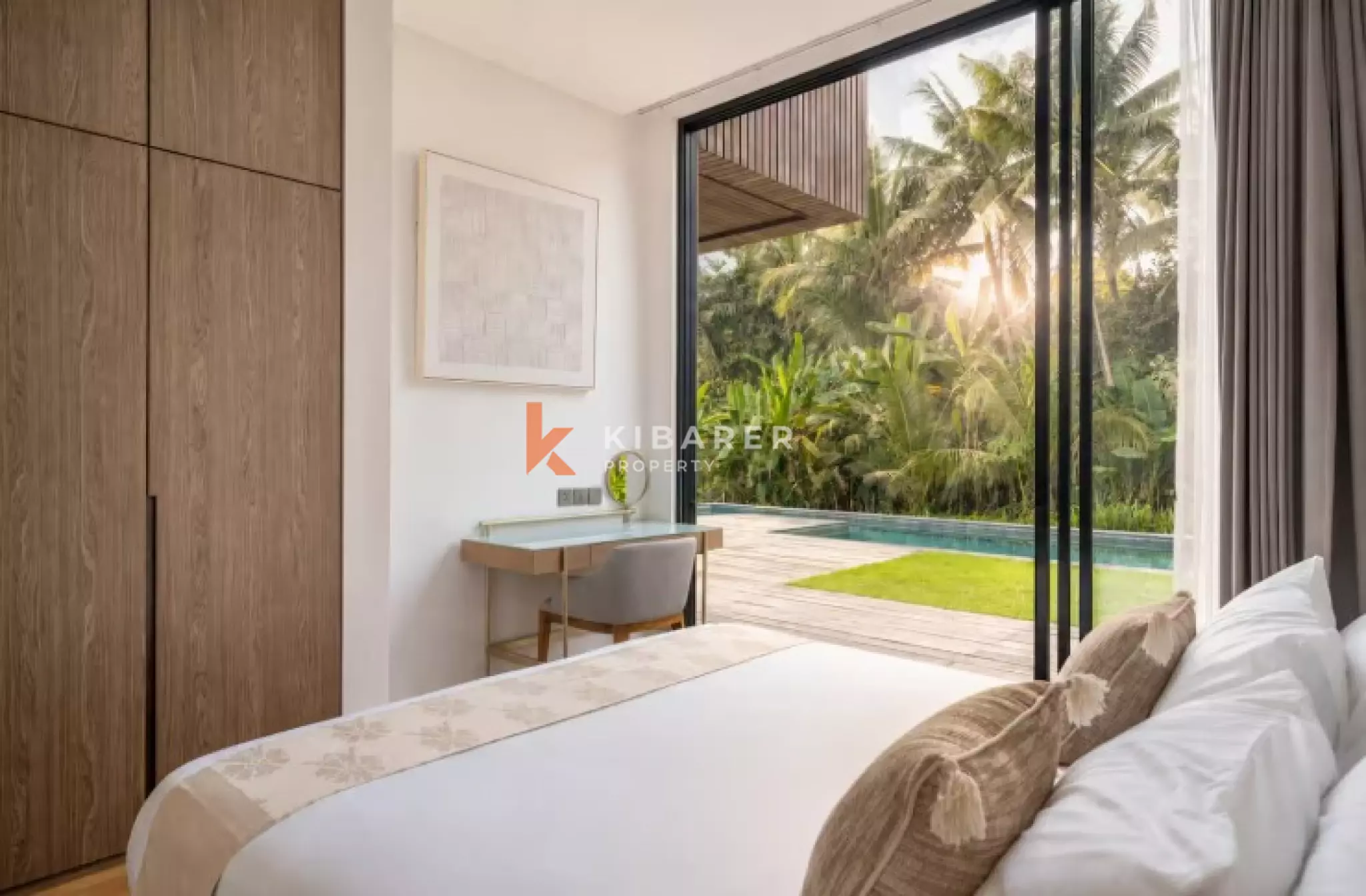 Sophisticated Three Bedroom Lux Villa in the Middle of Santuary Ubud
