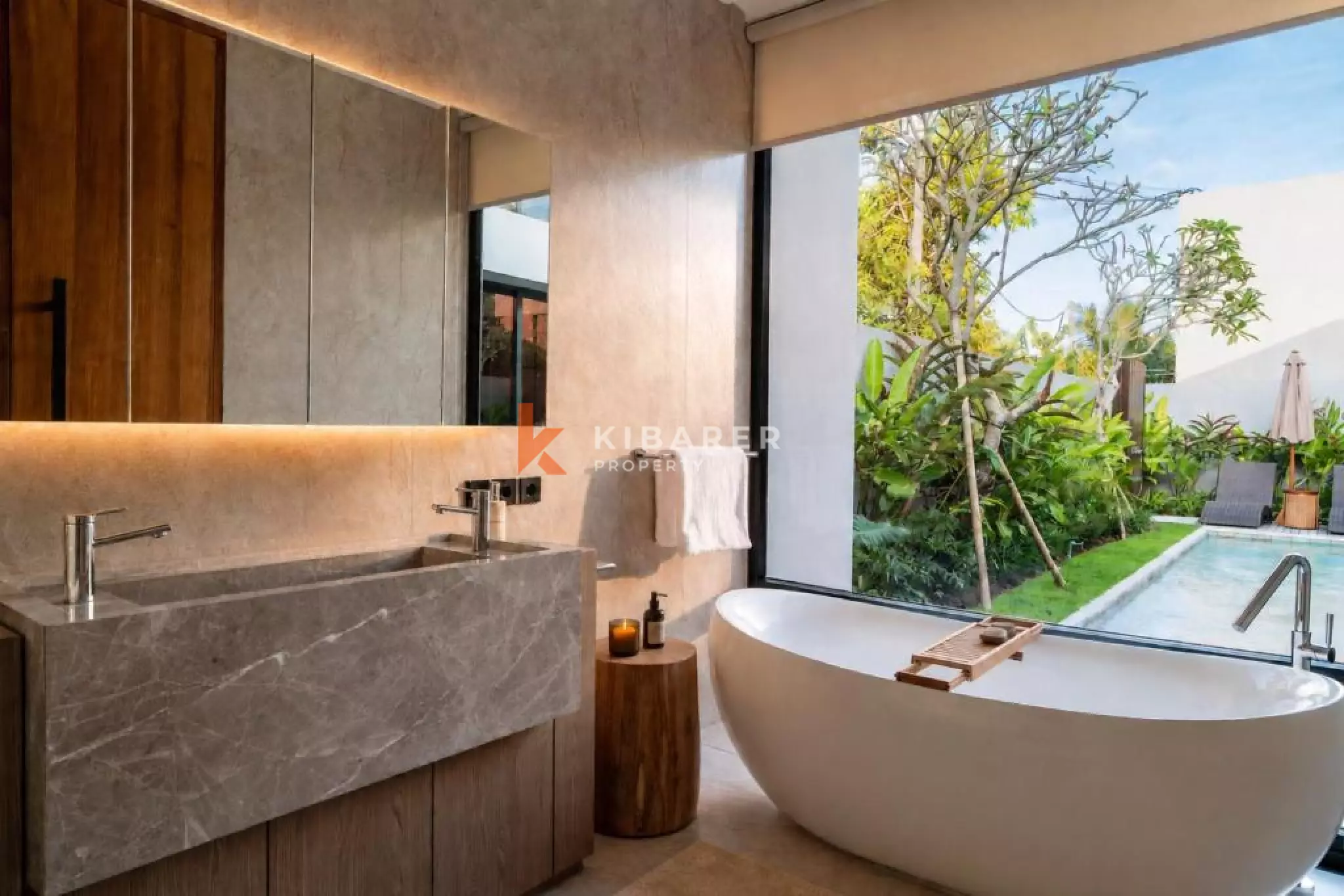 Bright Contemporary Two Bedroom Villa in Canggu Padang Tawang