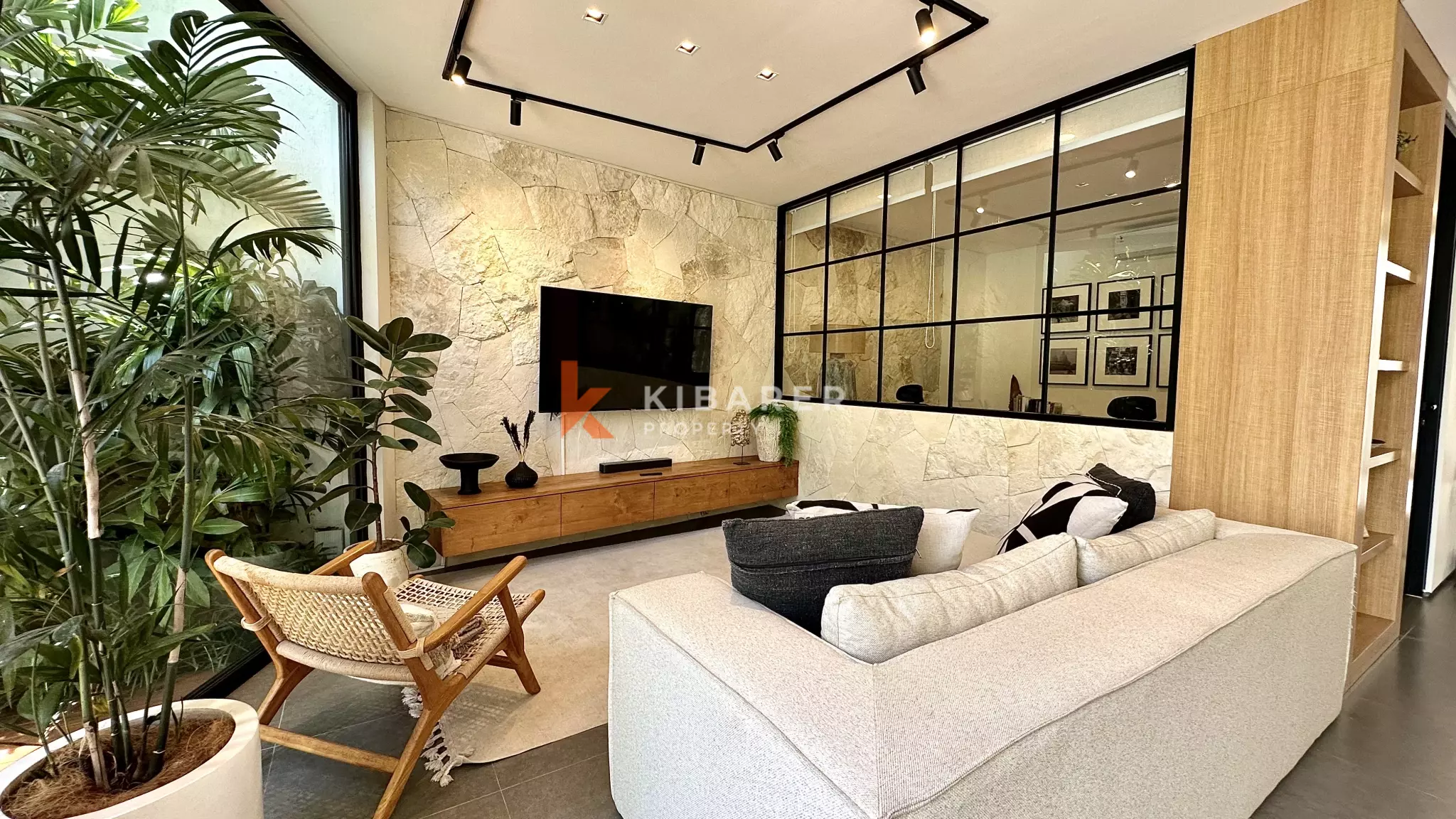 Fully Furnished Two Bedroom  Villa with Pool and Sauna in Babakan Canggu