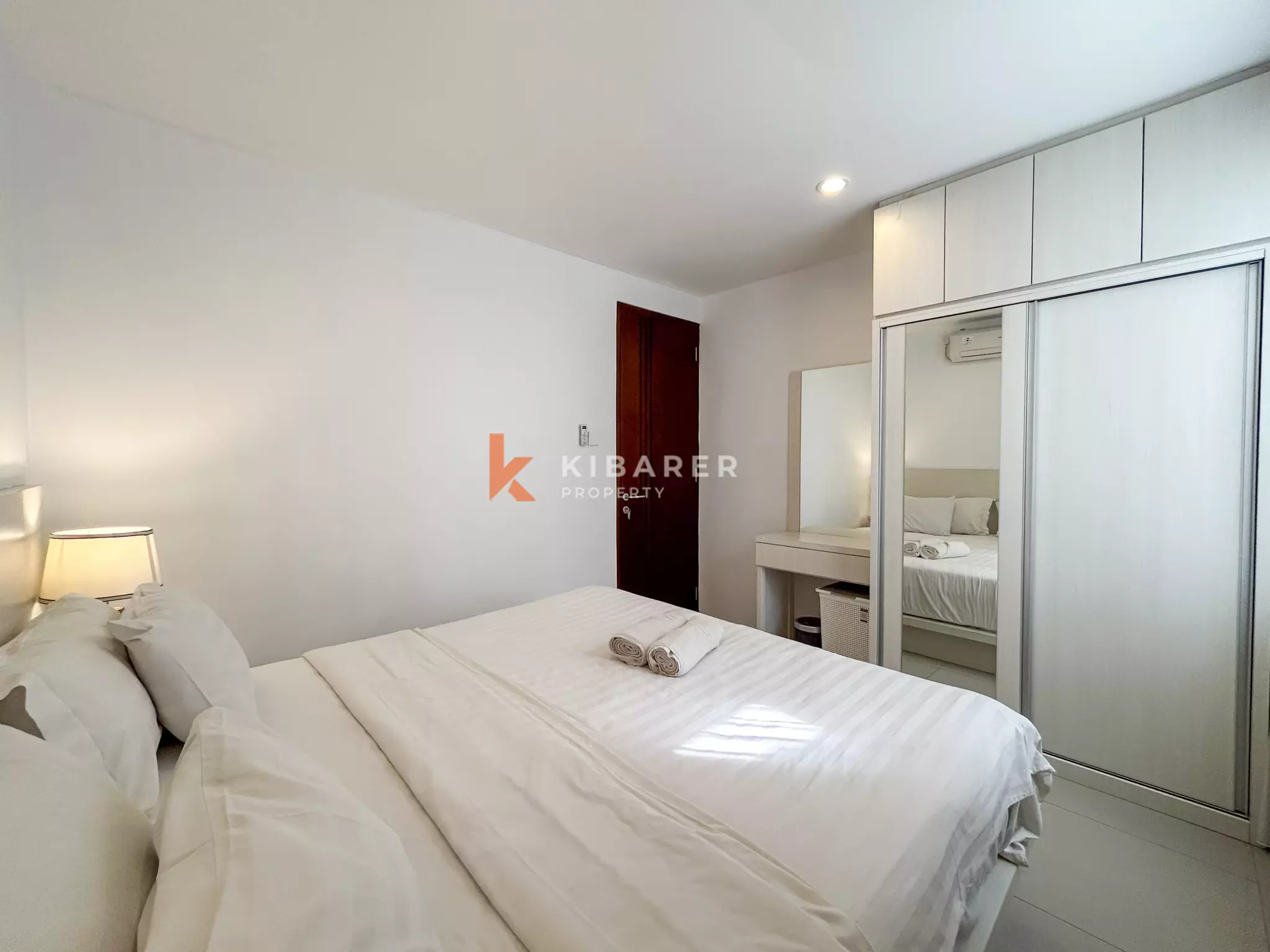 Modern Three-Bedroom Residential Villa with Private Pool in Canggu