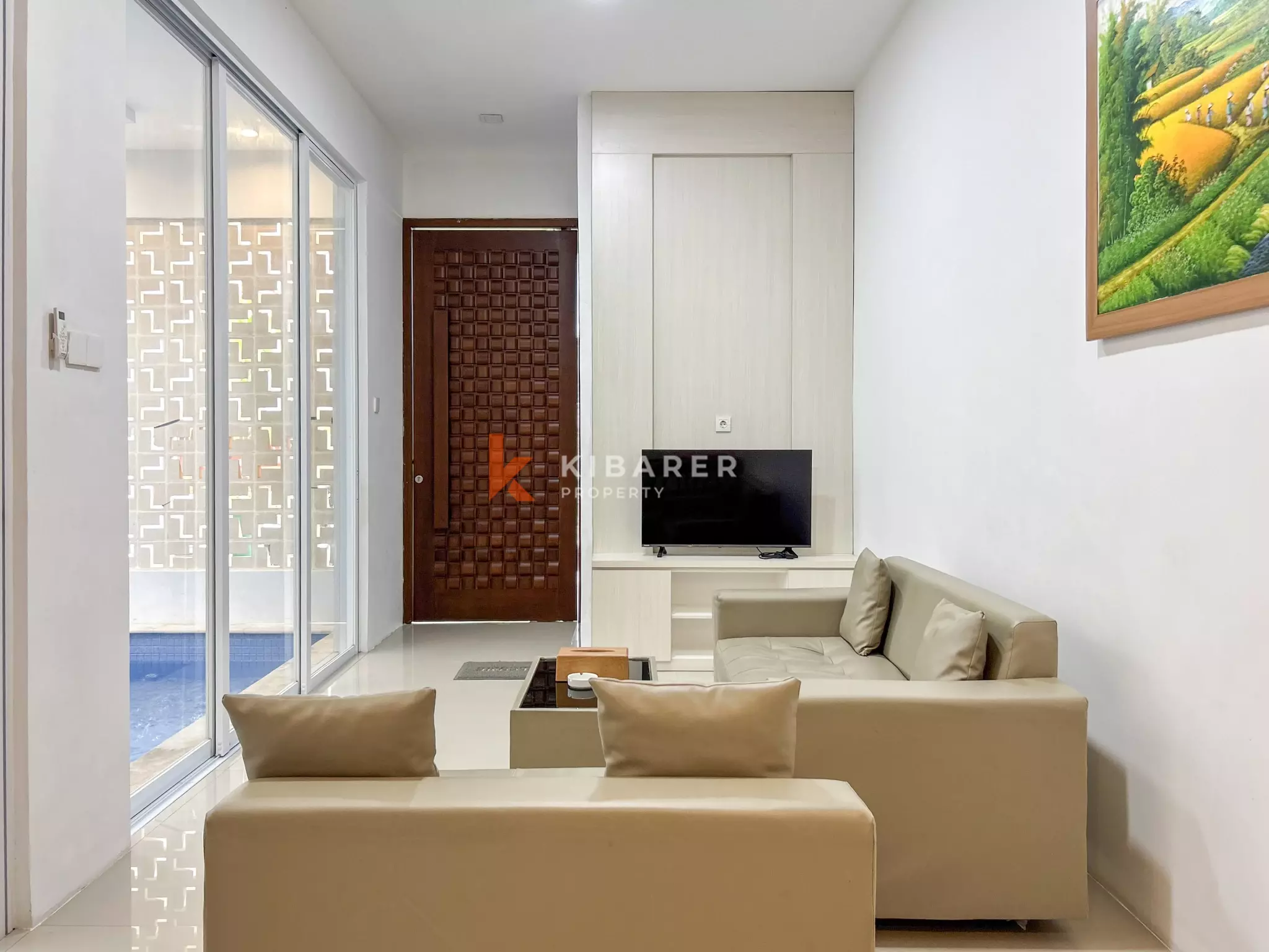 Modern Three-Bedroom Residential Villa with Private Pool in Canggu