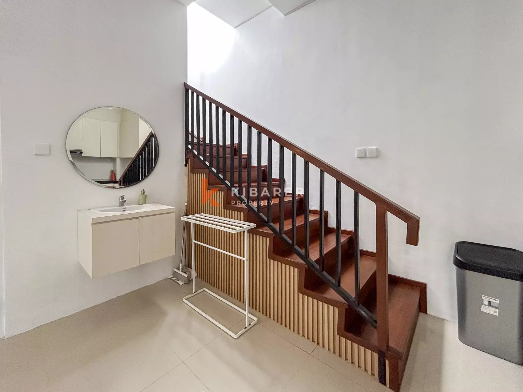 Modern Three-Bedroom Residential Villa with Private Pool in Canggu