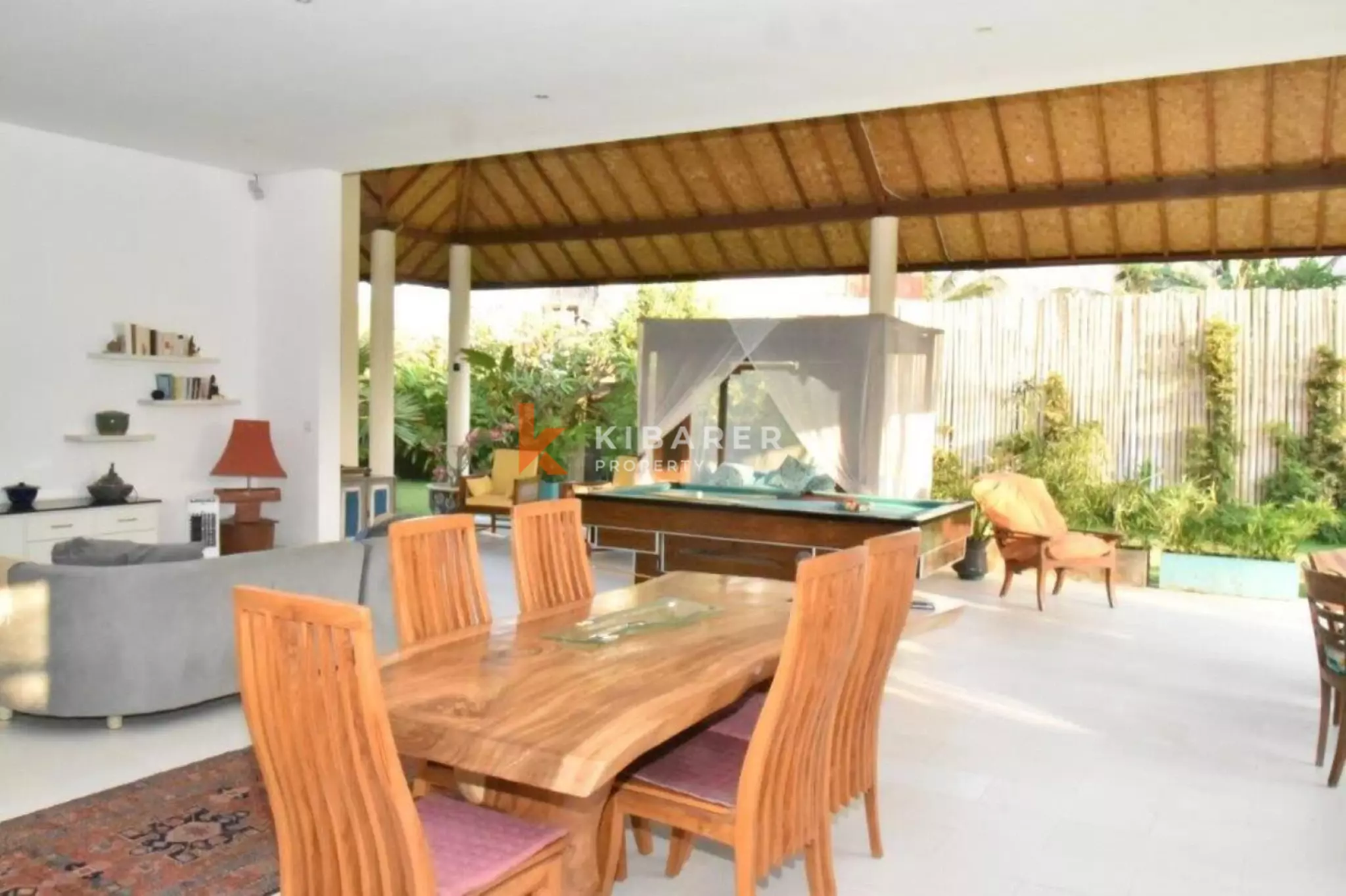 Island Paradise – Vila Tiga Kamar Tidur yang Dikelilingi Alam di Amed