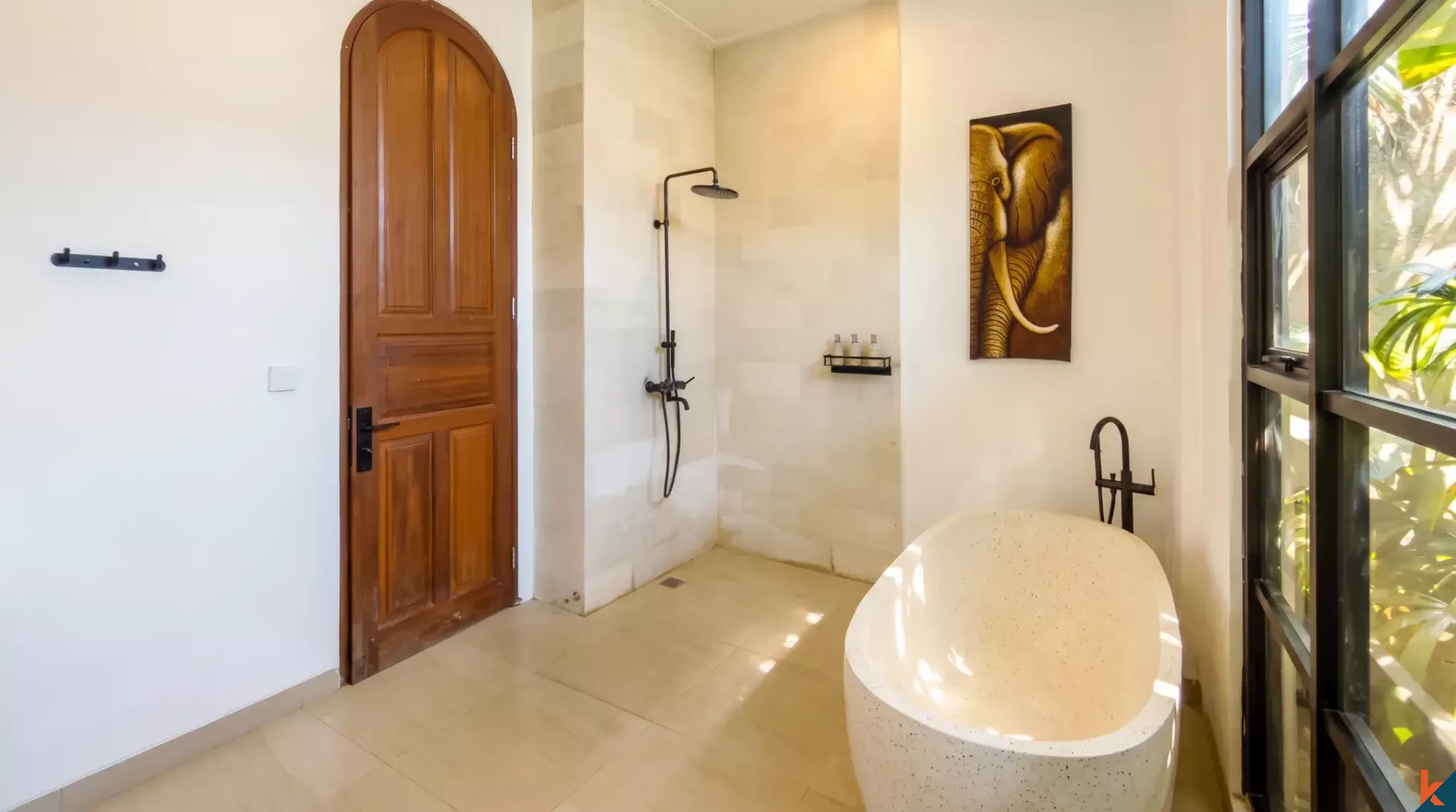Investment three bedroom leasehold villa in prime location in Berawa