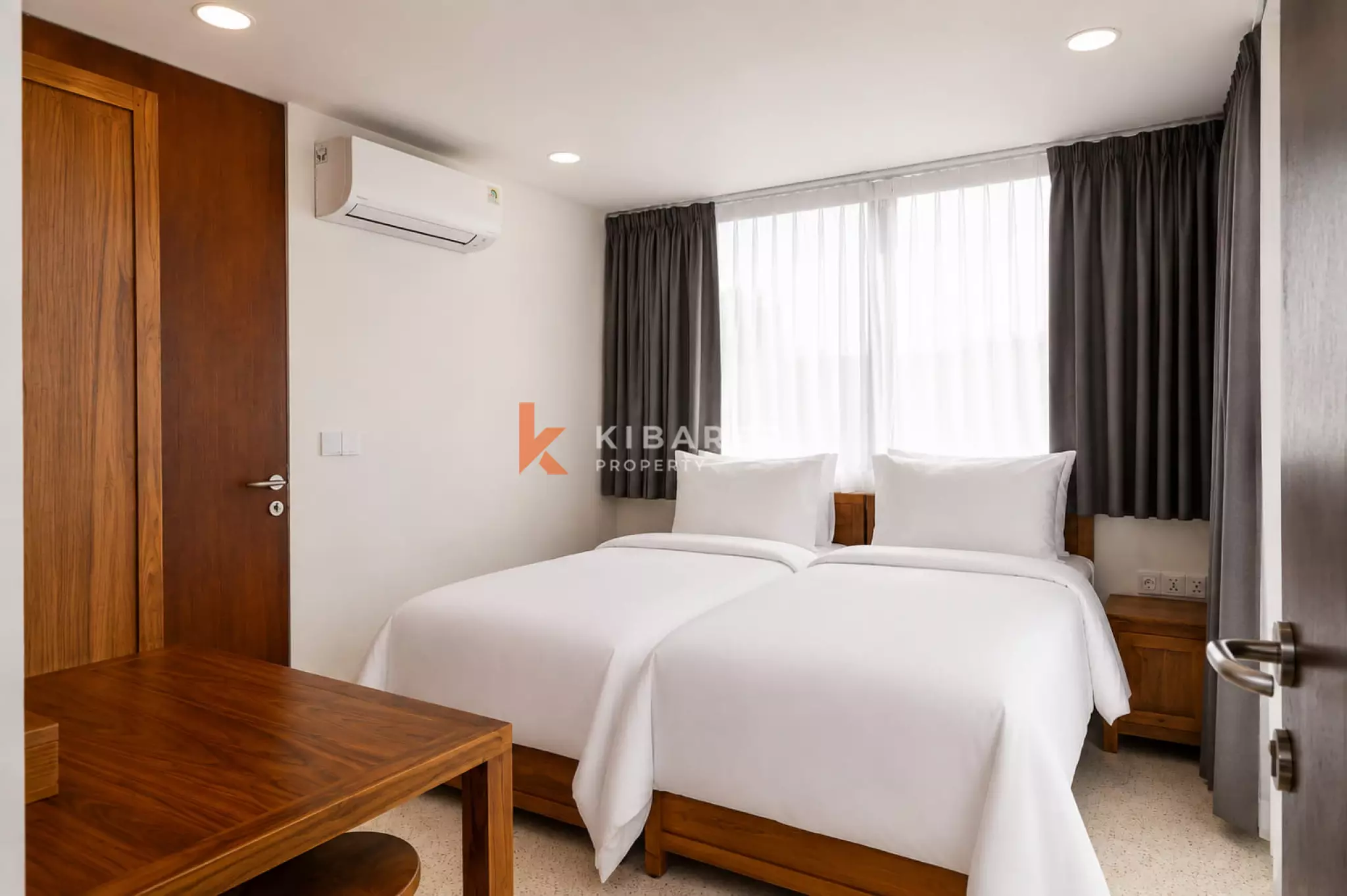 Villa Mewah Tiga Kamar Tidur dengan Kolam Renang Pribadi di Nusa Dua